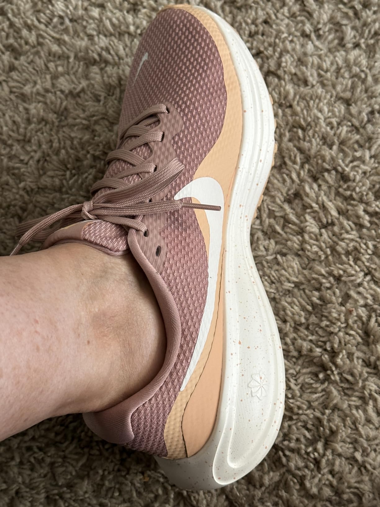 Nike Women's Revolution 8 Road Running Shoes Customer Review Nike Women's Revolution 8 Road Running Shoes - Customer Photo 3