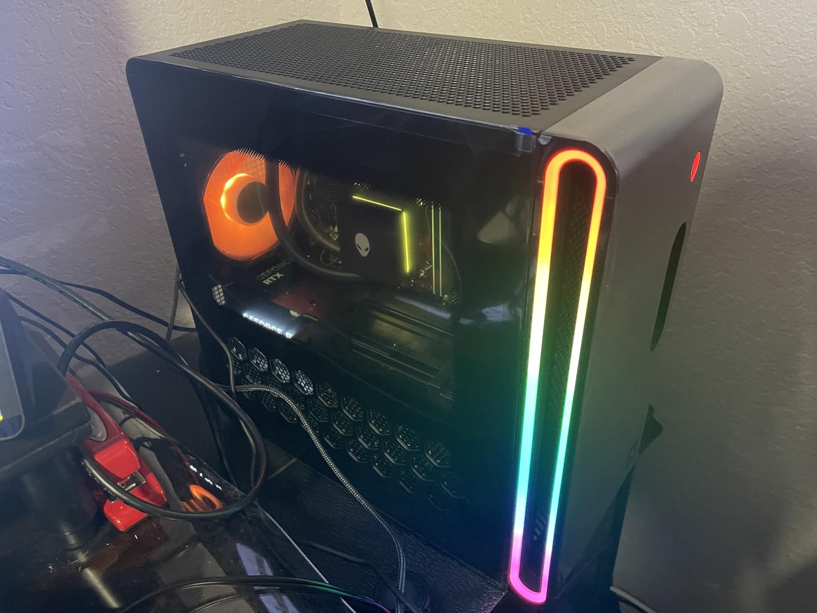 Aurora Gaming Desktop ACT1250 - Intel Core Ultra 7 265F, 32GB DDR5 RAM, 1TB SSD, NVIDIA GeForce RTX 5070, 1000W Platinum Rated PSU, Windows 11 Home, Clear Panel - Black - Customer Photo 3