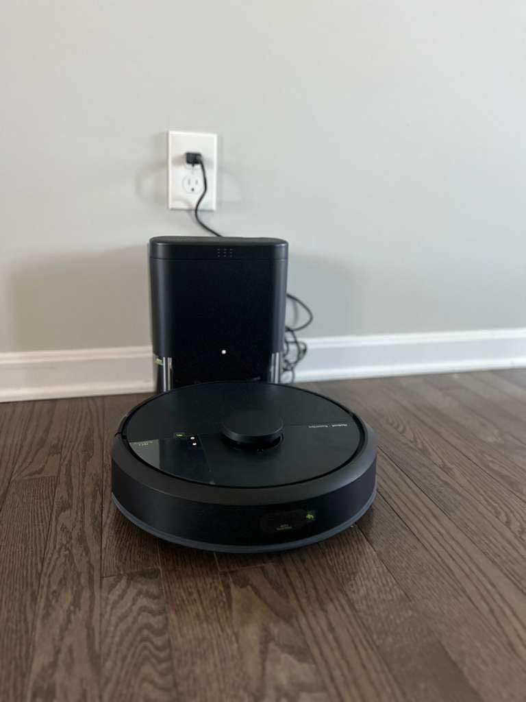iRobot Roomba 104 2in1 Vacuum & Mop Robot - Self-Empties for 75 Days, Intense Power-Lifting Suction, Vacuums All Floors, Ideal for Pet Hair, LiDAR Smart Navigation Mapping, Mops Hard Floors - Customer Photo 3