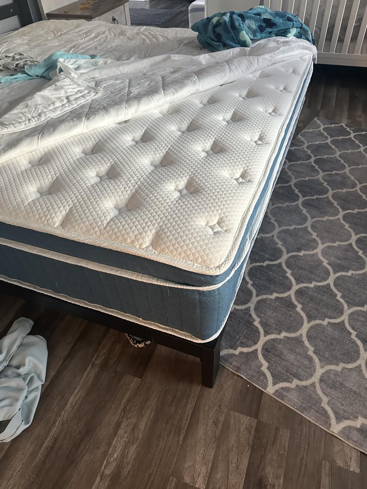 Rimensy Full Mattress, 12 Inch Hybrid Mattress in a Box, Gel Memory Foam Mattress, Individually Wrapped Pocket Coils Innerspring Mattress, Support & Pressure Relief, Medium Firm Feel - Customer Photo 2
