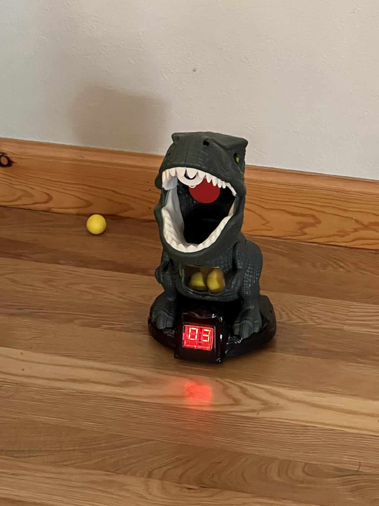 Dinosaur Shooting Boy Toys for Kids Age 3 4 5 6 7 8 - Moveable Shooting Game with Scoreboard, Light and Sound, 12 Foam Balls, Boy Toddler Toys 5-7 6-8 8-10, Competition Game Gifts (Green) - Customer Photo 4