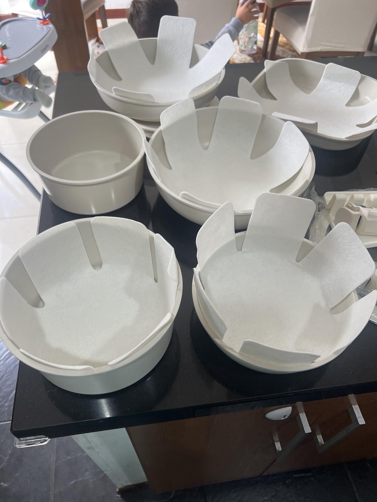 Astercook 23 Pcs Pots and Pans Non Stick Ceramic Cookware Set Detachable Handle, RV Stackable Kitchen Cooking Set Removable Handles, Oven Safe, Induction Ready, Cream White Customer Review Astercook 23 Pcs Pots and Pans Non Stick Ceramic Cookware Set Detachable Handle, RV Stackable Kitchen Cooking Set Removable Handles, Oven Safe, Induction Ready, Cream White - Customer Photo 1