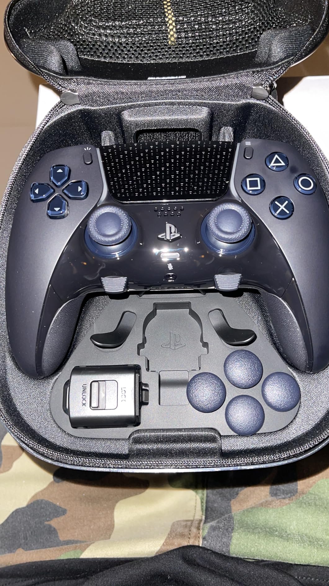 PlayStation DualSense Edge Wireless Controller - Midnight Black - Customer Photo 1