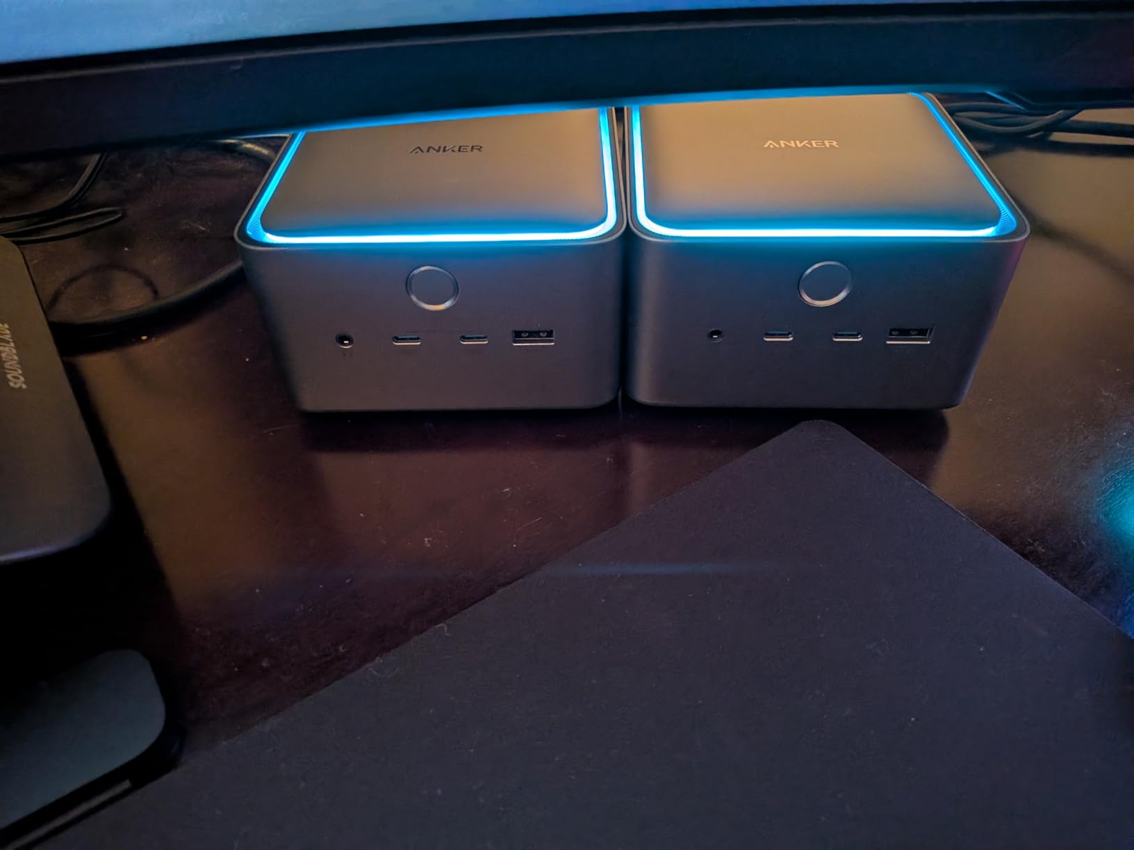Anker Prime TB5 Docking Station, 14-in-1 Thunderbolt 5 Dock with 120Gbps Max Transfer, Thunderbolt Dock with 140W Max Charging, Cooling System, Ambient Lighting, Up to 8K for TBT 5/4 Laptops - Customer Photo 1