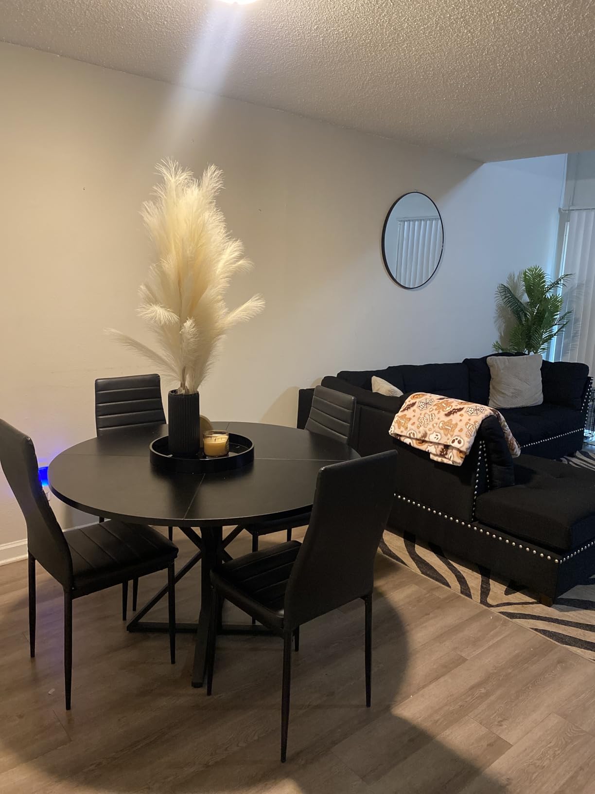 GarveeHome 47 inch Round Dining Table for 4, Oak, Farmhouse Wood Circle Pedestal Kitchen Table, Circle Dinner Table for Kitchen & Dining Room - Customer Photo 4