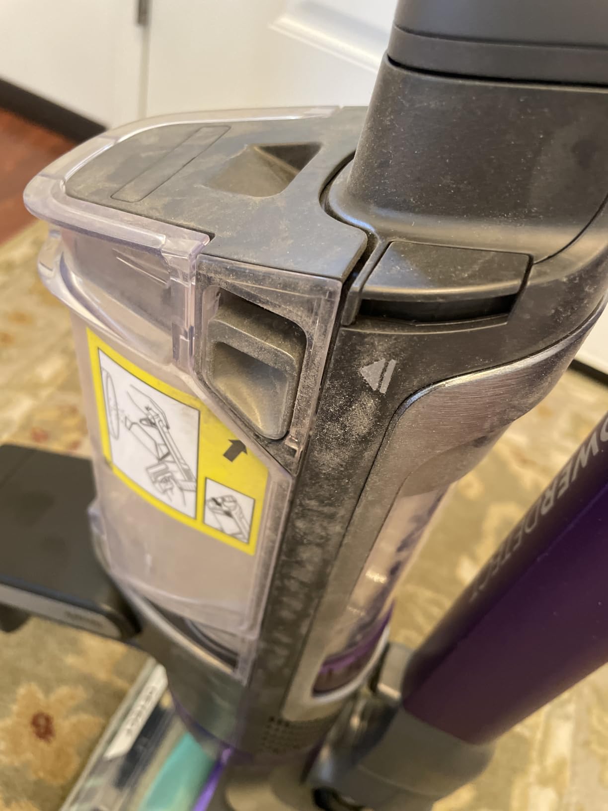 Shark PowerDetect Pet Plus Clean & Empty Cordless Stick Vacuum & Auto-Empty System, Powerful Suction, HEPA Filtration, Carpet & Hard Floor, Portable, Stick Vacuum for Pet Hair, Dark Gray, IP3253 - Customer Photo 2