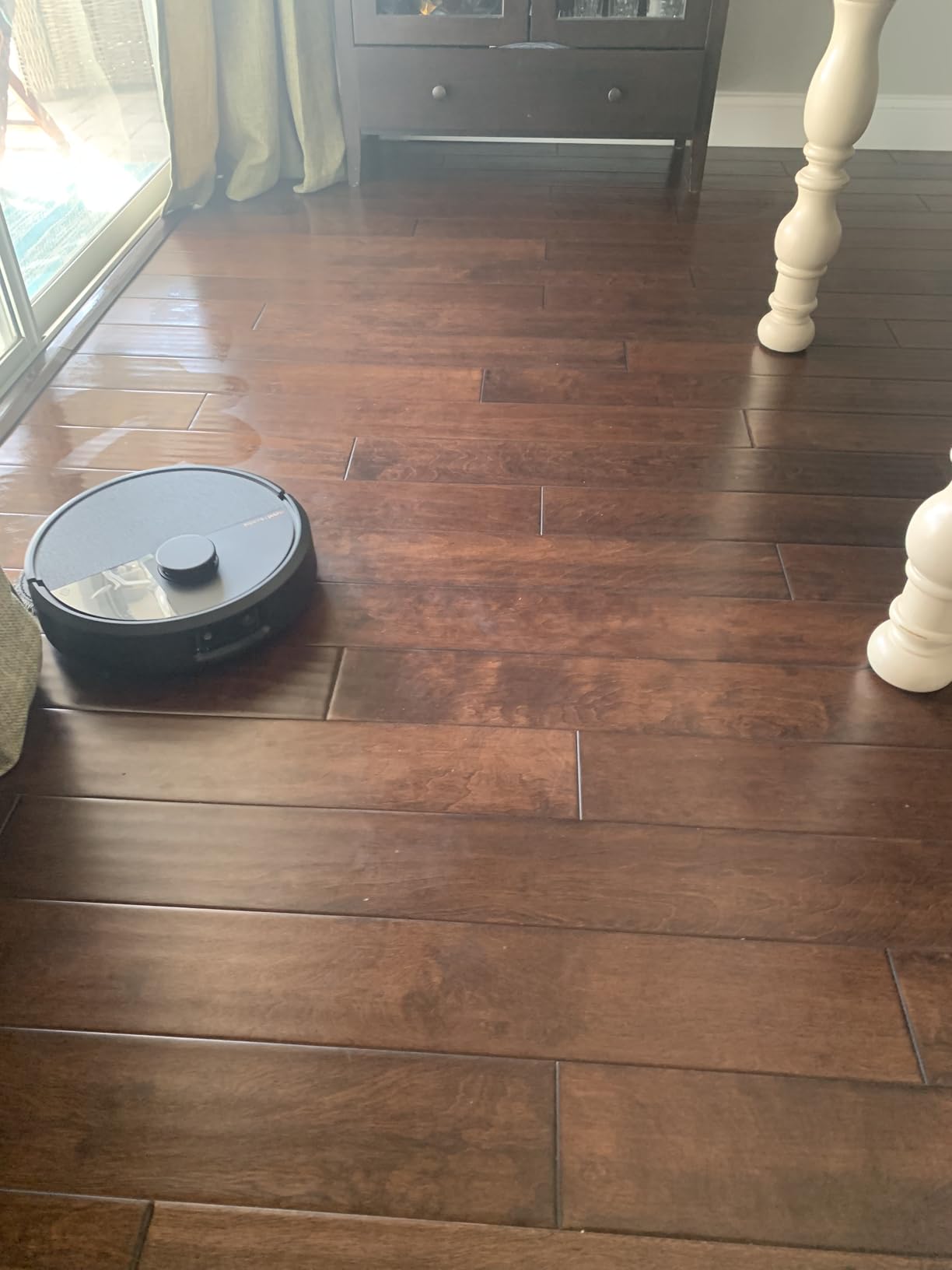 iRobot Roomba Plus 505 Combo Robot Vacuum & Mop with AutoWash Dock - Extending Spinning Mop Pads, Self-Empties, Pad Wash & Heated Drying, Self-cleaning, Recognizes & Avoids Obstacles, LiDAR Navigation - Customer Photo 1