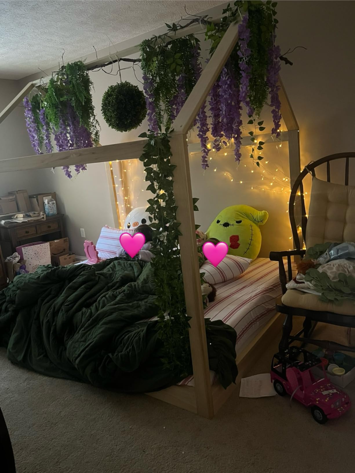 Novilla 12 Inch Queen Mattress in a Box, Gel Memory Foam Queen Size Bed Mattress for Cooling Night Sleep, Comfort Sleep & Pressure Relief, CertiPUR-US Certified - Customer Photo 2