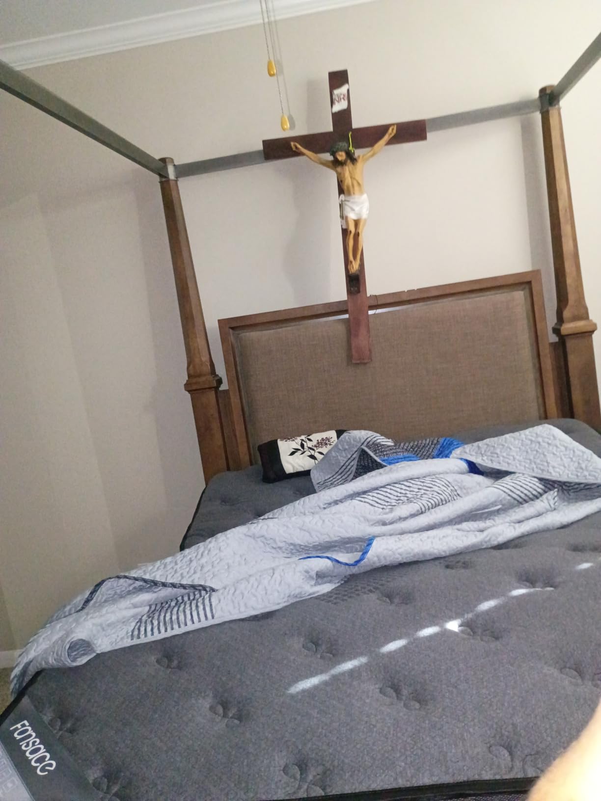 Queen Size Mattress, 14 Inch Deluxe Hybrid Queen Mattress in a Box, Medium Firm Mattresses With Gel Memory Foam & Pocket Springs, Pressure Relief, Cooling, Extra Edge Support [Upgraded Support] - Customer Photo 2