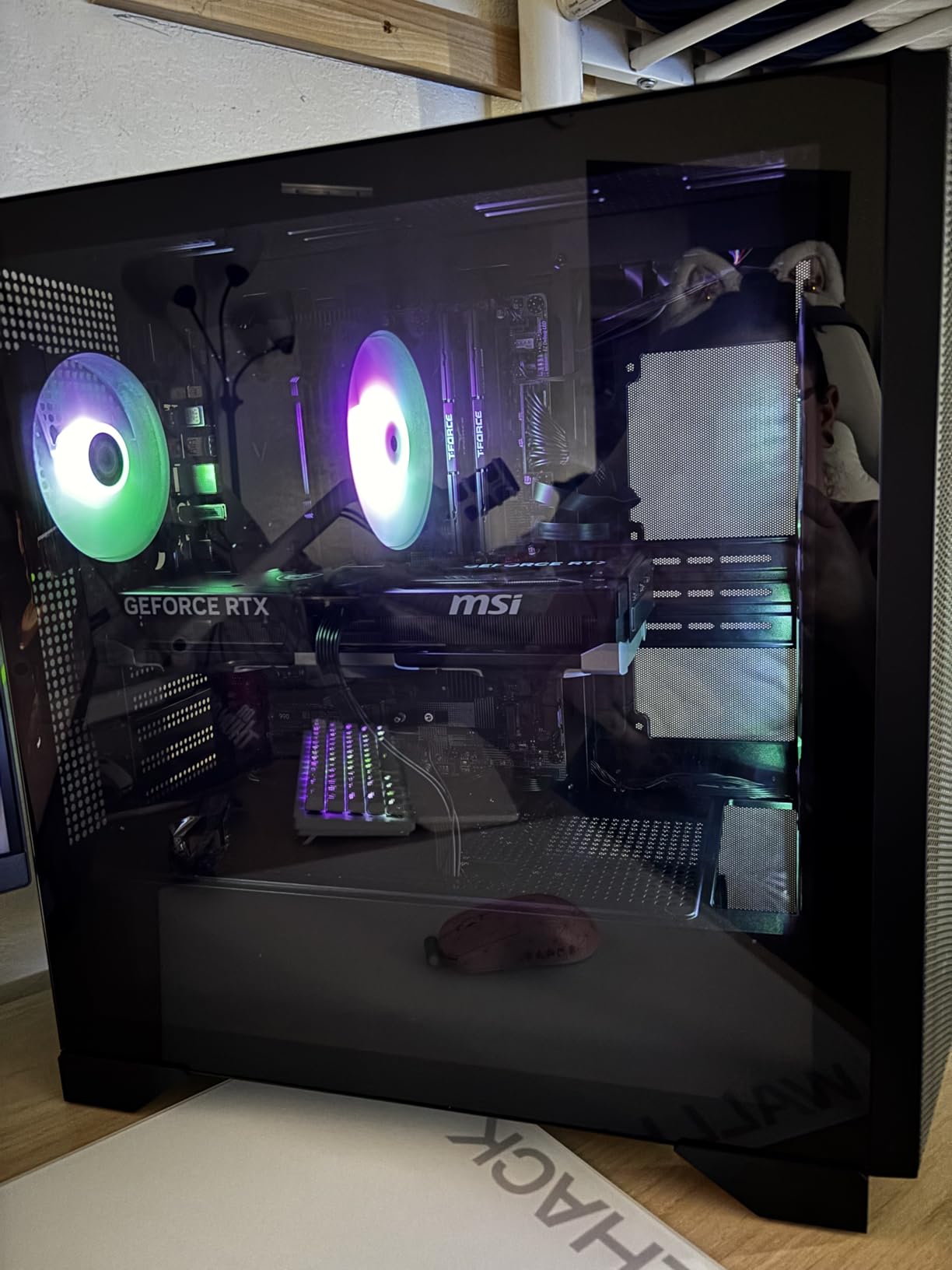 MSI Aegis R2 AI Gaming Desktop: Intel Core Ultra 9 285, Geforce RTX 5070Ti, 32GB DDR5, 2TB M.2 NVMe SSD, Air Cooling, USB Type C, VR-Ready, Window 11 Home: C2NVR9-1452US - Customer Photo 1
