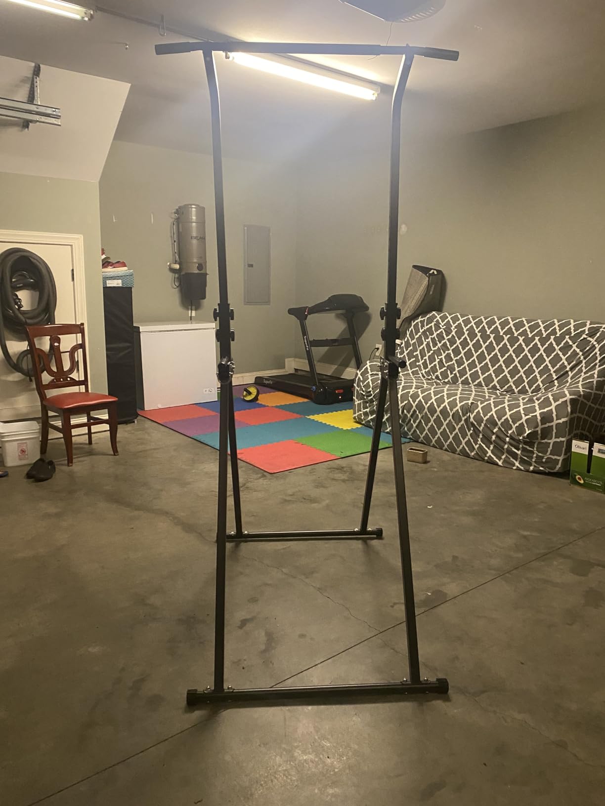 Foldable Pull Up Bar Free Standing Multi-function Power Tower Dip Bar Home Gym Strength Training Equipment 300 LBS Weight Capacity - Customer Photo 1