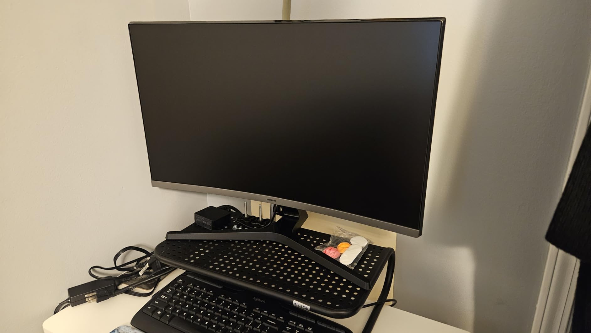 Samsung 32-inch S3 (S39GD) FHD 100Hz Curved Monitor, Game Mode, Eye Saver Mode, Multiple Connectivity with HDMI Port, Built-In Speakers, LS32D396GANXZA, 2025 - Customer Photo 2