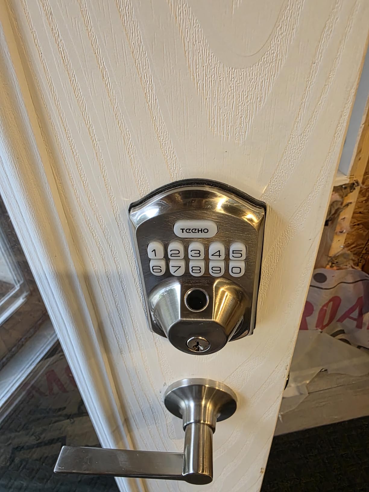 TEEHO TE012W WiFi Smart Lock, Fingerprint Door Lock with Built-in Wi-Fi, Keyless Entry Keypad Smart Deadbolt, App Remote Control, Alexa Compatible, IP55 Waterproof for Front Door – Matte Black Customer Review TEEHO TE012W WiFi Smart Lock, Fingerprint Door Lock with Built-in Wi-Fi, Keyless Entry Keypad Smart Deadbolt, App Remote Control, Alexa Compatible, IP55 Waterproof for Front Door – Matte Black - Customer Photo 2