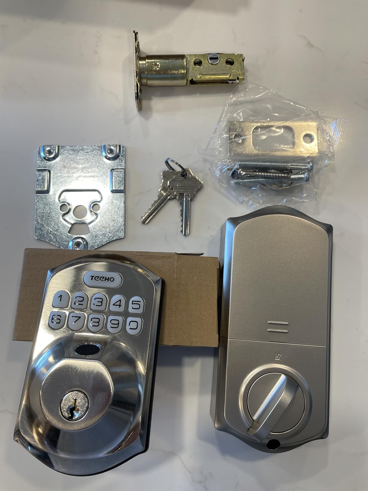 TEEHO TE012W WiFi Smart Lock, Fingerprint Door Lock with Built-in Wi-Fi, Keyless Entry Keypad Smart Deadbolt, App Remote Control, Alexa Compatible, IP55 Waterproof for Front Door – Matte Black Customer Review TEEHO TE012W WiFi Smart Lock, Fingerprint Door Lock with Built-in Wi-Fi, Keyless Entry Keypad Smart Deadbolt, App Remote Control, Alexa Compatible, IP55 Waterproof for Front Door – Matte Black - Customer Photo 4