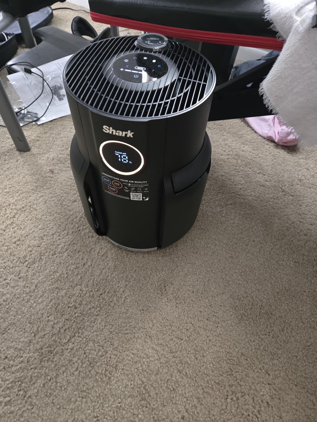 Shark Air Purifier for Home, NeverChange, for Large Room, Bedroom, Home Office, HEPA-Exceeding Filter, Captures Pollutants, Pet Dander, Dust, Odor, Smoke, and More, HP153, White - Customer Photo 5