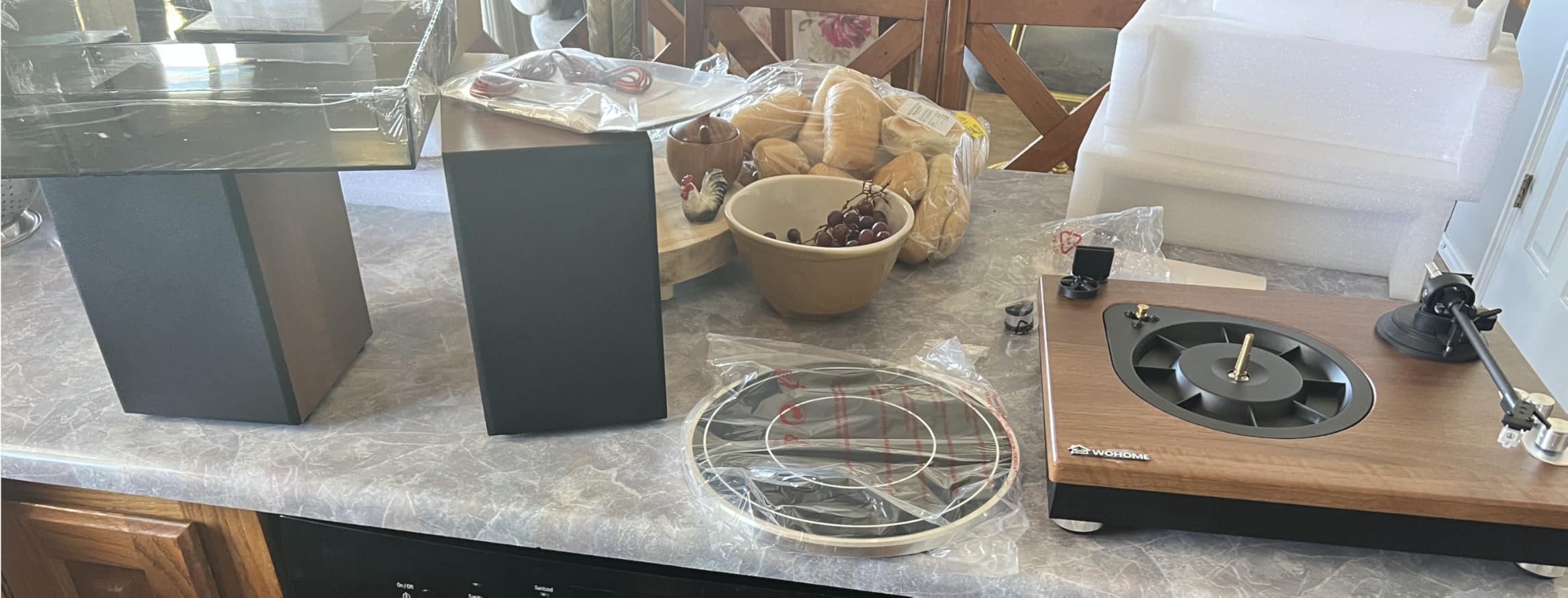 Wohome Vinyl Record Player with 66 Watt External Bookshelf Speakers, High Fidelity System Vintage Turntables for Vinyl Records with Magnetic Cartridge, Bluetooth Playback, RCA line Out and Auto Off - Customer Photo 2