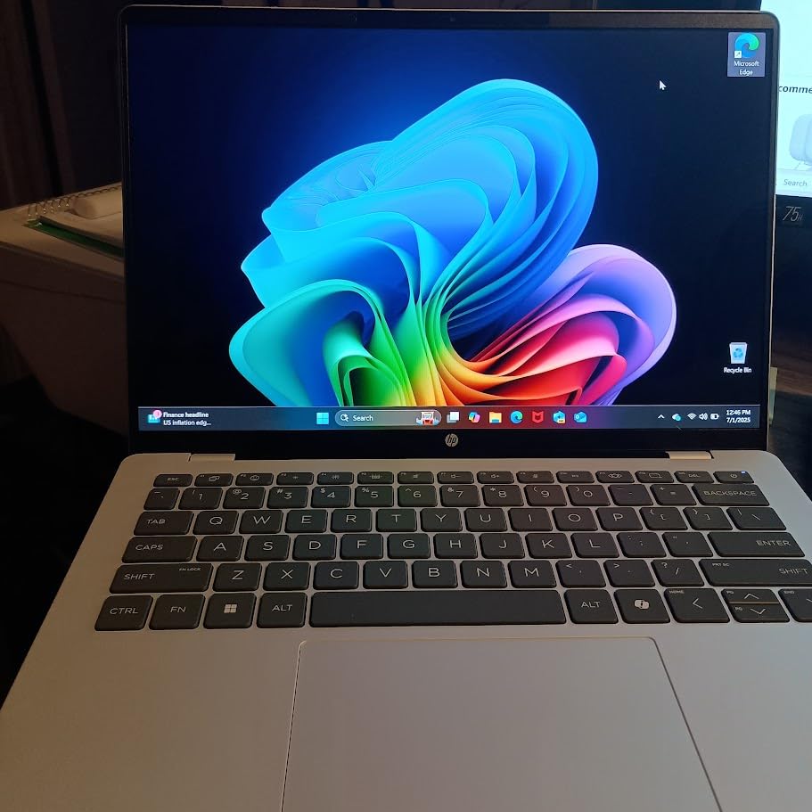 HP OmniBook 5 14 inch Next Gen AI PC, OLED Display, Snapdragon X Plus X1P-42-100, 16 GB RAM, 1 TB SSD, Qualcomm Adreno GPU, Windows 11 Home, Copilot+ PC, Glacier Silver, 14-he0099nr - Customer Photo 3