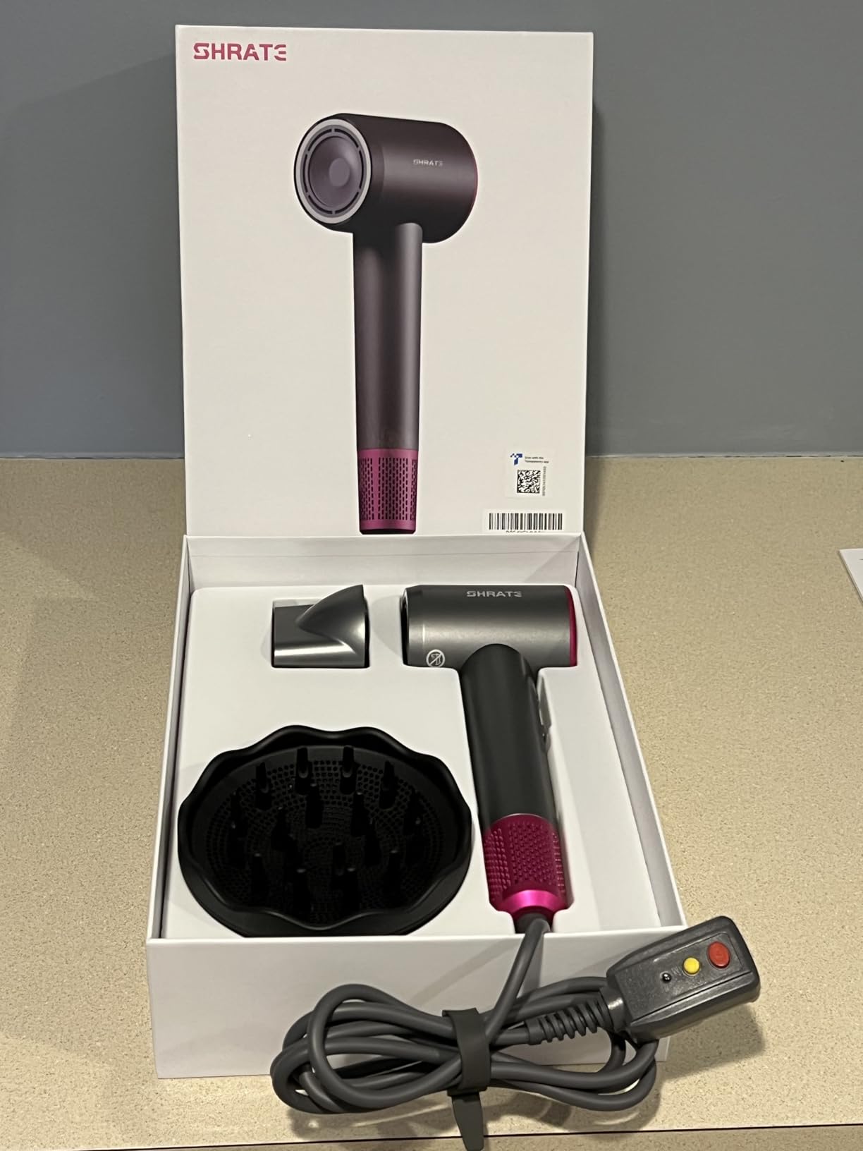 SHRATE Professional High Speed Ionic Hair Dryer | Ultra-Fast Drying | 500 Million Negative Ions | Low Noise | 160000 RPM | Compact Blow Dryer with Magnetic Diffuser for Faster Drying All Hair Types - Customer Photo 1