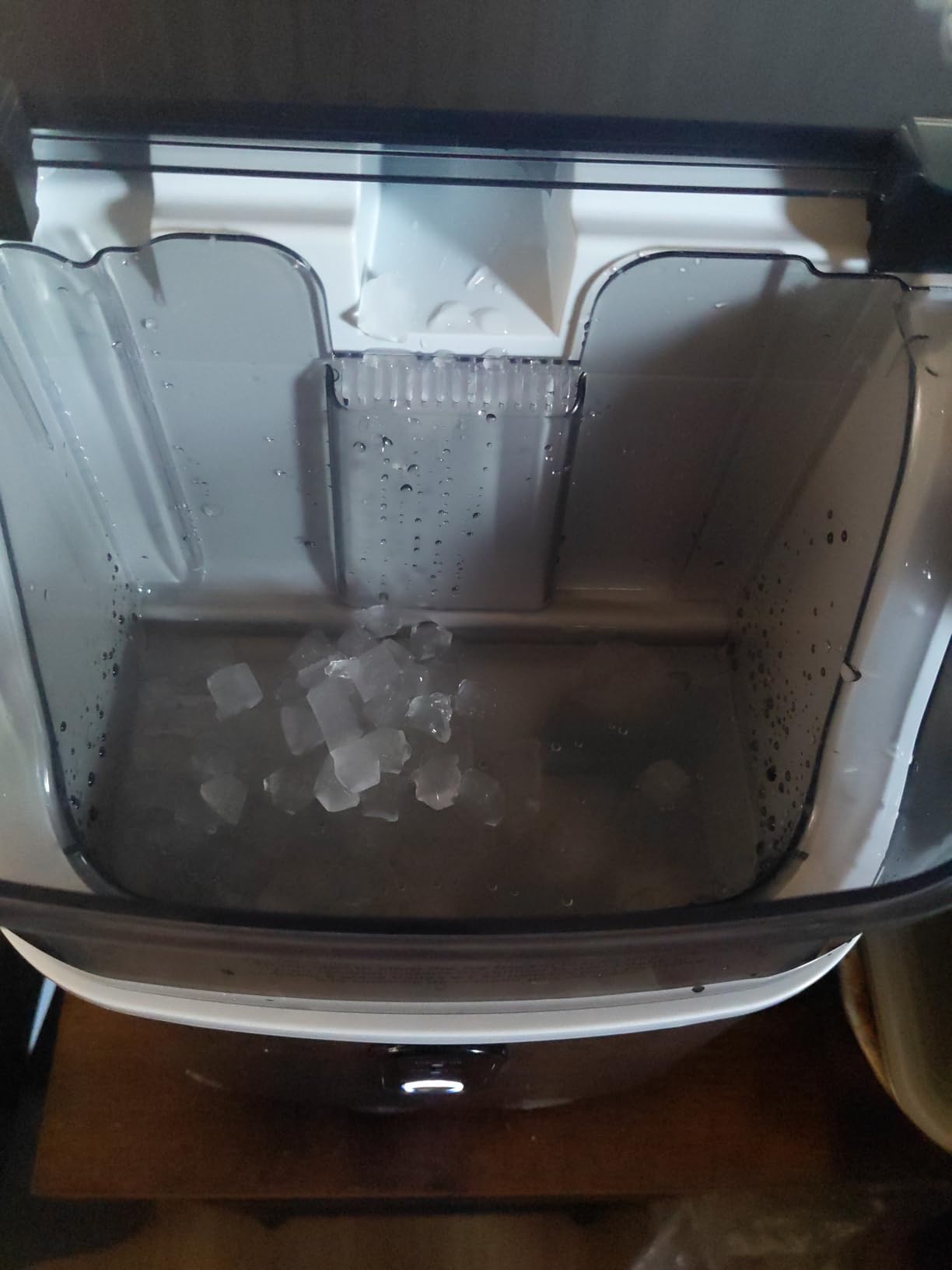 Kismile Nugget Ice Makers Countertop,Portable Ice Machine with Crushed Ice, 35lbs/Day,Self-Cleaning,One-Click Operation for Home Use(Silver) - Customer Photo 2