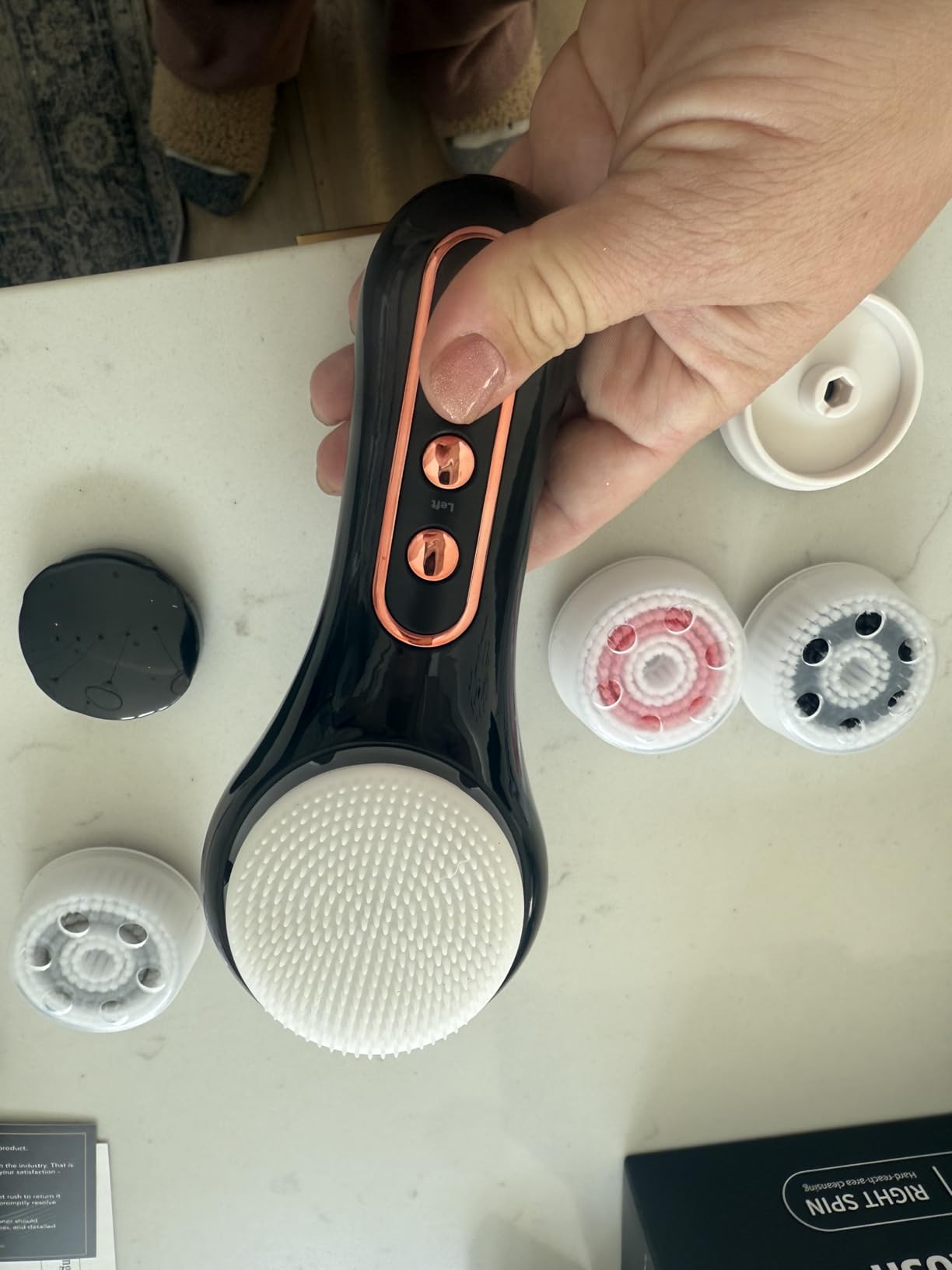 Face Scrubber Exfoliator, Rechargeable Facial Cleansing Brush with 2-Way Rotation & 3 Modes, 30-Day Runtime, 5 Brush Heads for SPA-Level Care, IPX7 Waterproof, Deep Cleaning for All Skin Types Customer Review Face Scrubber Exfoliator, Rechargeable Facial Cleansing Brush with 2-Way Rotation & 3 Modes, 30-Day Runtime, 5 Brush Heads for SPA-Level Care, IPX7 Waterproof, Deep Cleaning for All Skin Types - Customer Photo 1