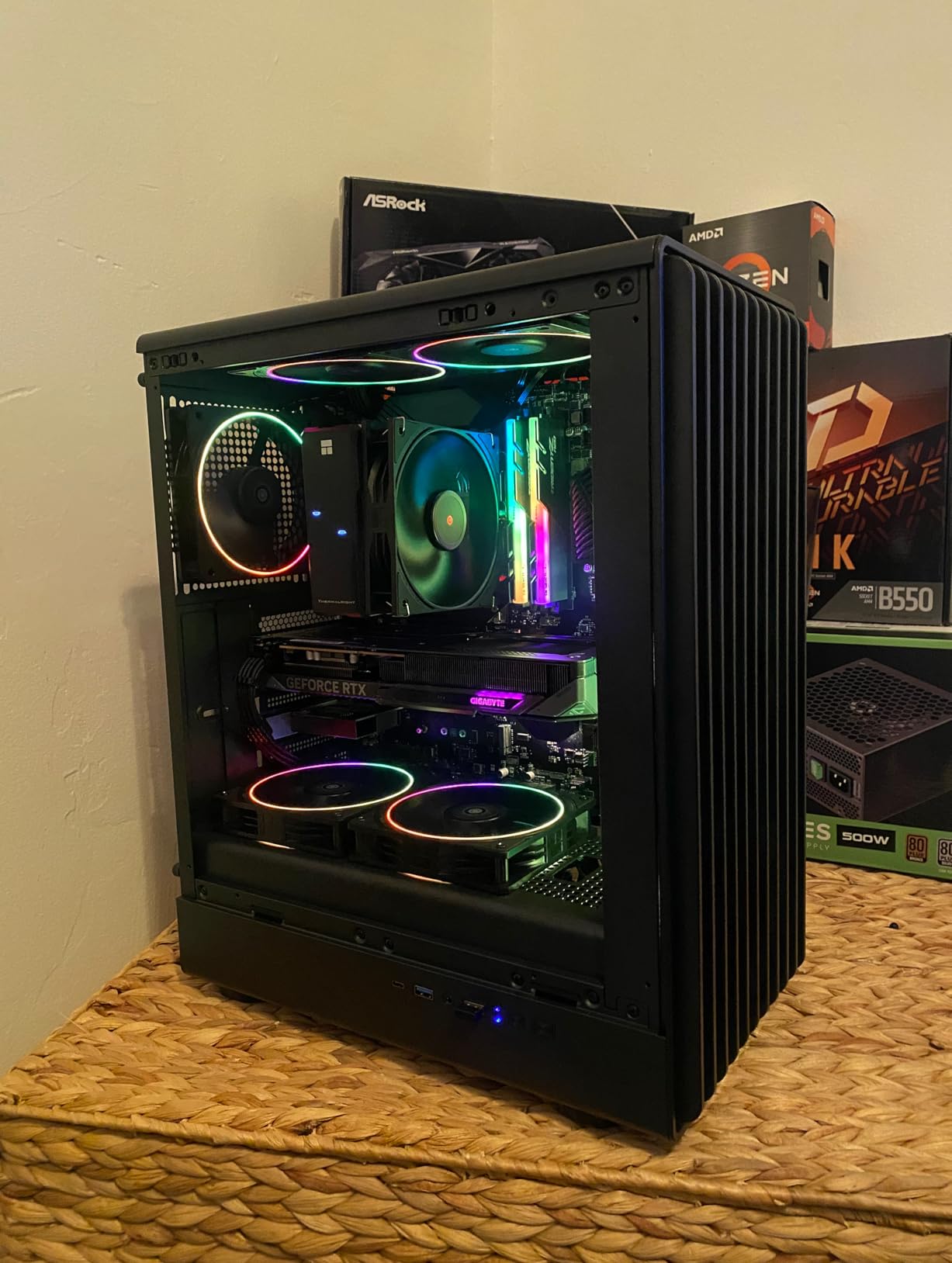 GIGABYTE GeForce RTX 5060 WINDFORCE OC 8G Graphics Card, 8GB 128-bit GDDR7, PCIe 5.0, WINDFORCE Cooling System, GV-N5060WF2OC-8GD Video Card Customer Review GIGABYTE GeForce RTX 5060 WINDFORCE OC 8G Graphics Card, 8GB 128-bit GDDR7, PCIe 5.0, WINDFORCE Cooling System, GV-N5060WF2OC-8GD Video Card - Customer Photo 1