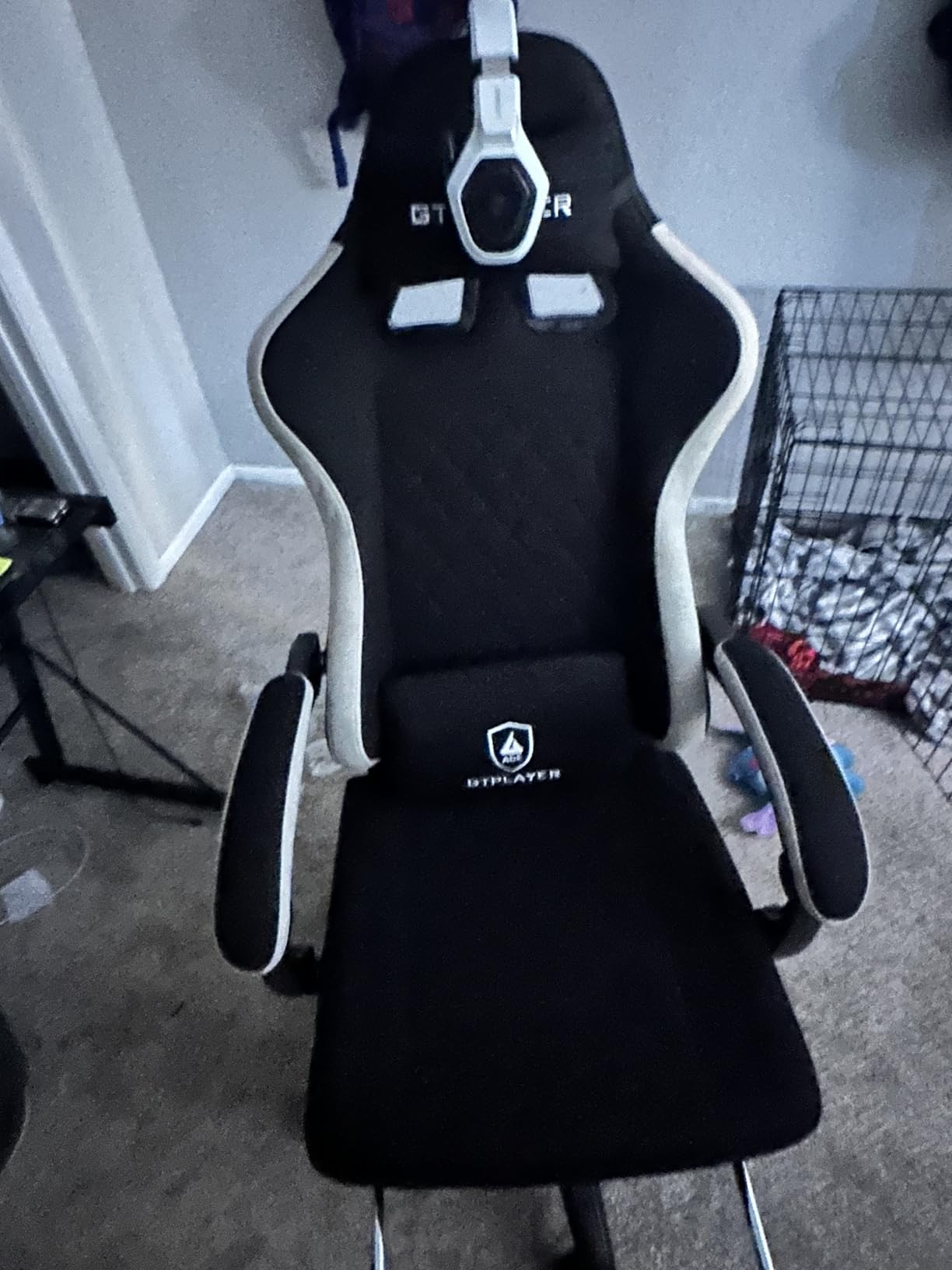 GTPLAYER Gaming Chair, Computer Office Chair with Pocket Spring Cushion, Linkage Armrests and Footrest, High Back Ergonomic Computer Chair with Lumbar Support Task Chair with Footrest(Black) - Customer Photo 2