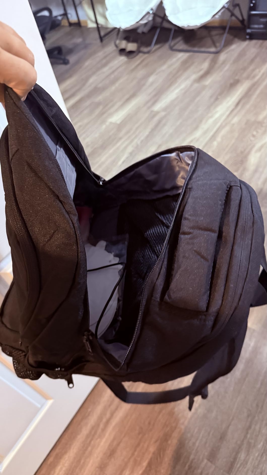 Asenlin Travel Laptop Backpack for Women & Men,Water Resistant Business Slim Sturdy Laptops Backpack with USB Charging Port,Fits 17.3 Inch Notebook College School Computer Bag-Black - Customer Photo 2