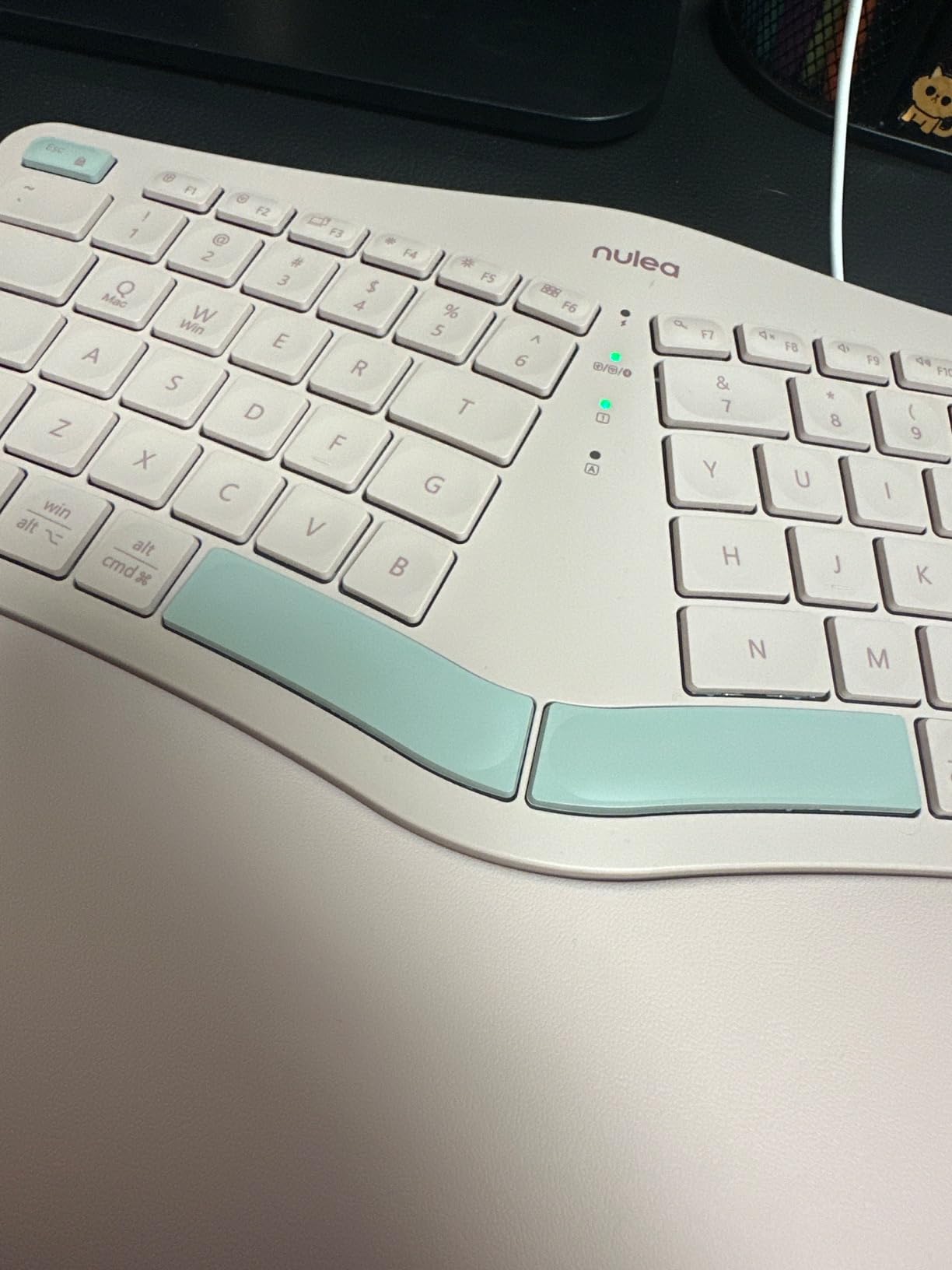 Nulea Wireless Ergonomic Keyboard, Split Keyboard with Cushioned Wrist Rest, USB and Bluetooth Connectivity, USB-C Rechargeable, Compatible with Windows Mac - Customer Photo 3