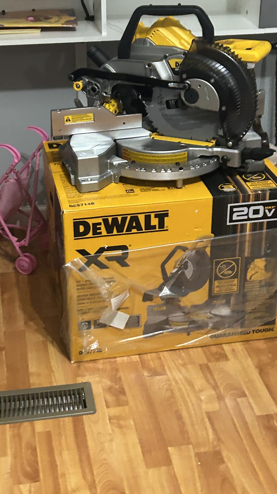 DEWALT 20V MAX XR 10 in. Double Bevel Fixed Miter Saw (Tool Only) (DCS714B) Customer Review DEWALT 20V MAX XR 10 in. Double Bevel Fixed Miter Saw (Tool Only) (DCS714B) - Customer Photo 1