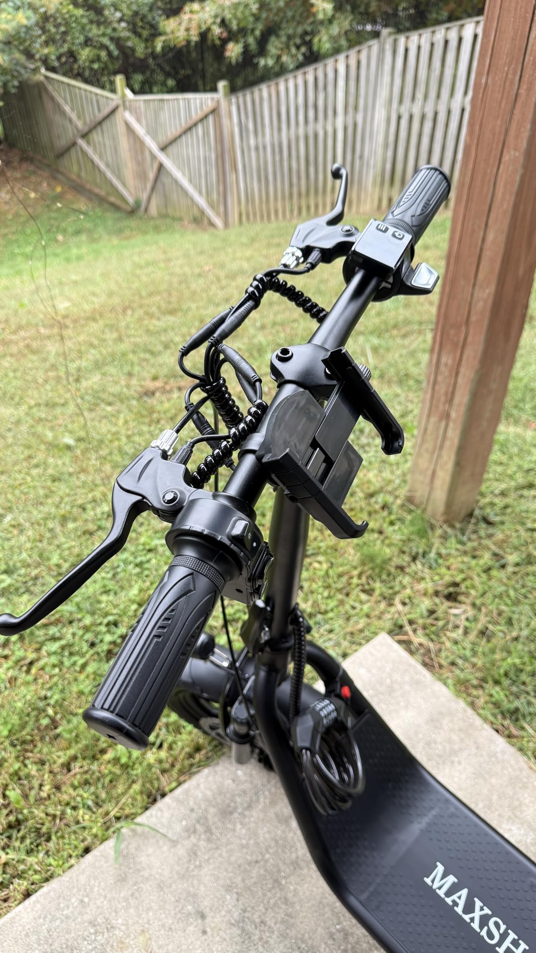 MAXSHOT Electric Scooter Adults, Foldable Electric Scooter with Seat & Basket, 750W Peak Motor, 48V 10.4Ah Battery, 14