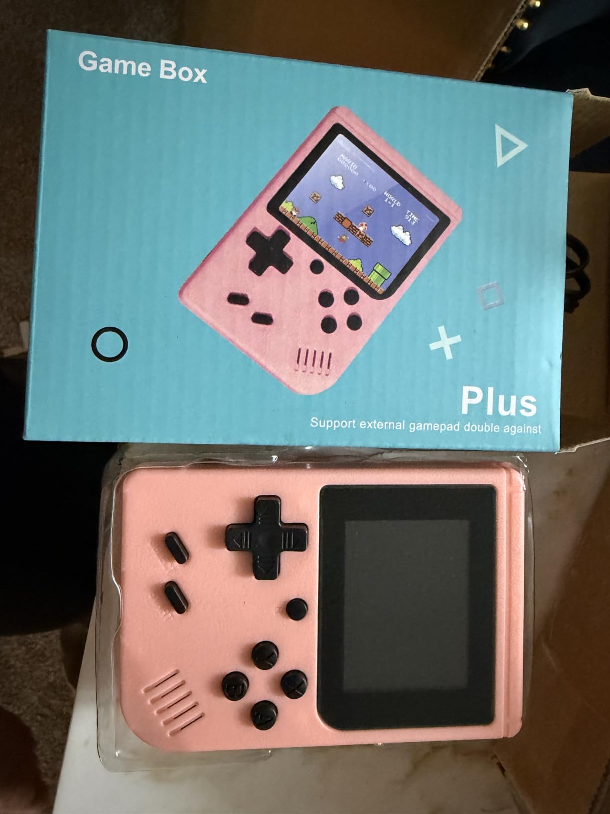 Retro Gaming Console, Portable Video Game Console with 3.0 inch IPS Screen and Preloaded 400 Classic Video Games, Mini Retro Handheld Game Console (Green) - Customer Photo 1