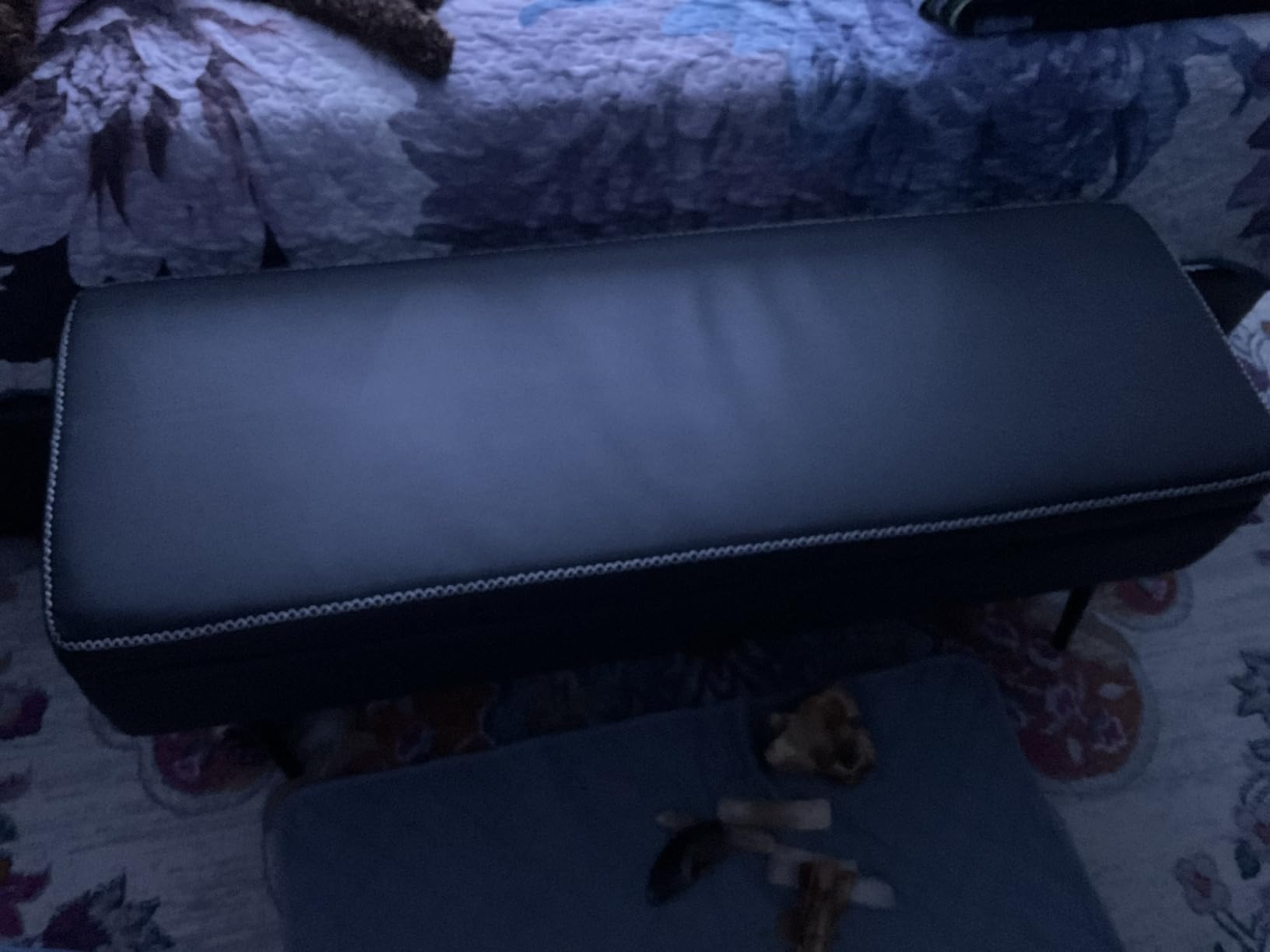 GarveeHome Storage Ottoman Bench, Mid-Century Modern Entryway Bedroom Bench, Synthetic Leather with Stitching, Safety Hinges, Loads 680 LB, Black - Customer Photo 1