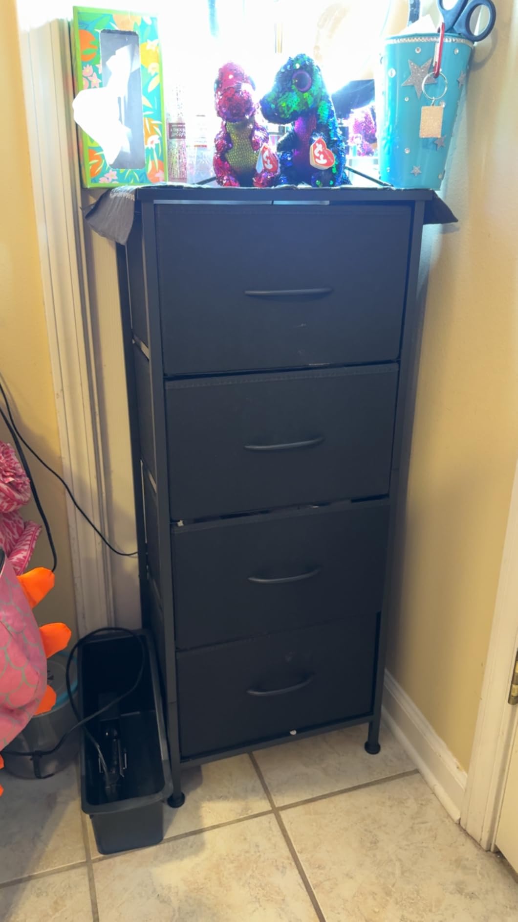 SONGMICS Dresser for Bedroom, Chest of Drawers, Steel, MDF, 9 Non-Woven Fabric Drawers, Storage Organizer Unit, Closet, Entryway, Ink Black and Ebony Black LGS324B01S - Customer Photo 2