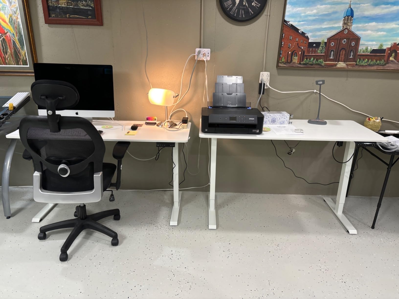 Veken 55 x 28 Inch Electric Standing Desk with Adjustable Height, Sit to Stand Computer Table for Study, Work or Gaming, Home Office Desk White Customer Review Veken 55 x 28 Inch Electric Standing Desk with Adjustable Height, Sit to Stand Computer Table for Study, Work or Gaming, Home Office Desk White - Customer Photo 2