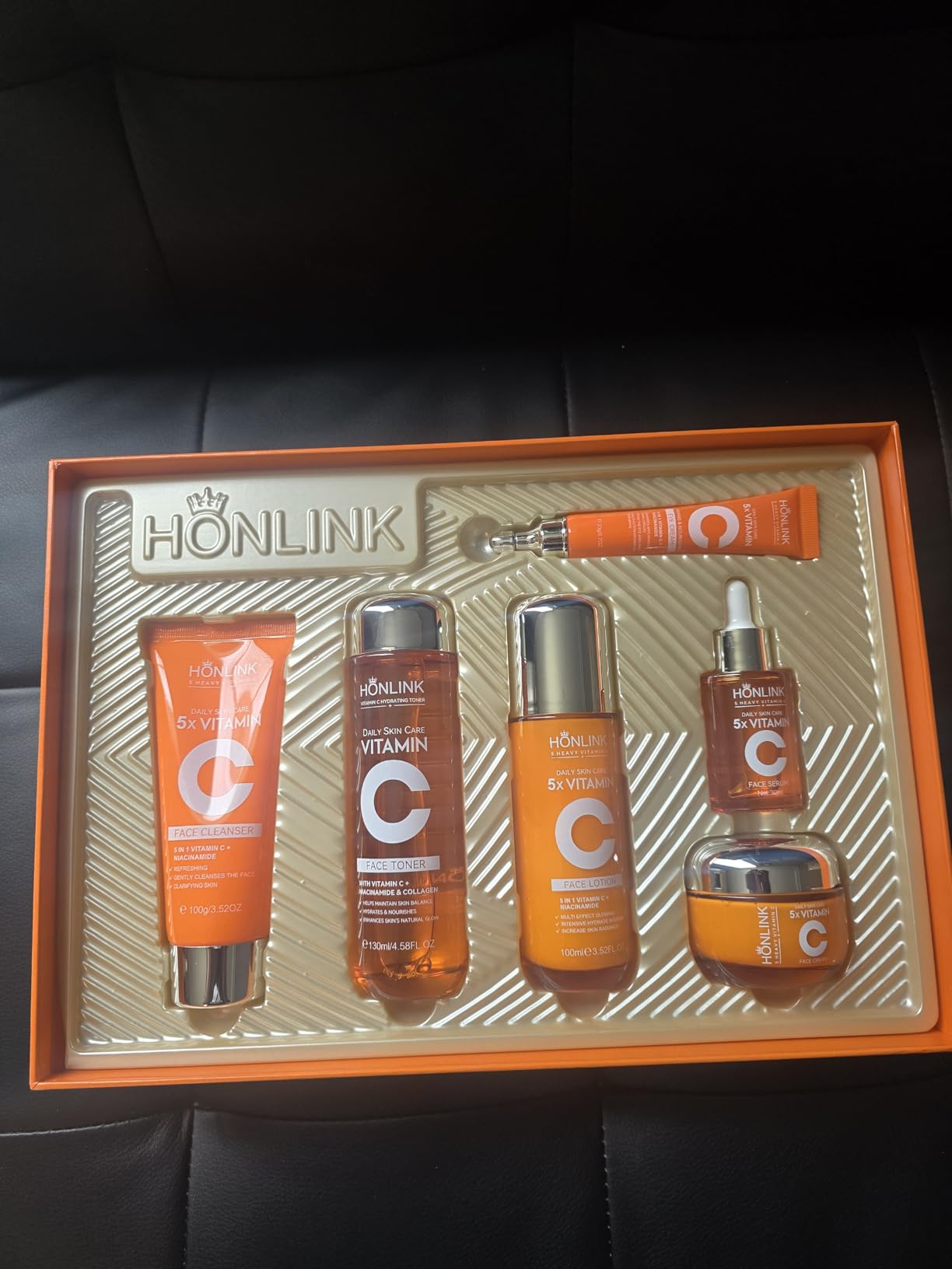 Glown 6-Piece Hydrating Skincare Set with Vitamin C & Niacinamide,HONLINK Face Care Kit Includes Toner, Faical Serum,Cleanser,Moisturizer, Eye Cream & Body Lotion | Unique Gift for Women - Customer Photo 1