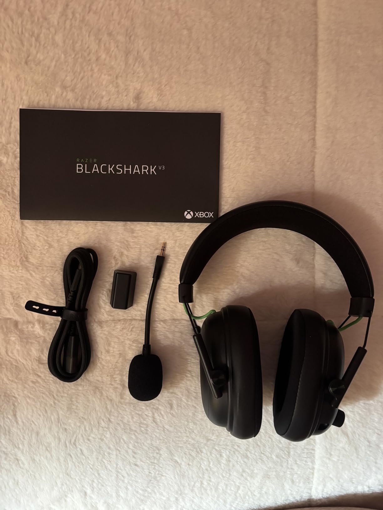 Razer BlackShark V3 Wireless Gaming Headset for PC: 50mm Drivers - Super Wideband Mic - 2.4 GHz, Bluetooth, USB - Works with Mac, PS5, Nintendo Switch, Smartphone - 70 Hr Battery - Black - Customer Photo 2