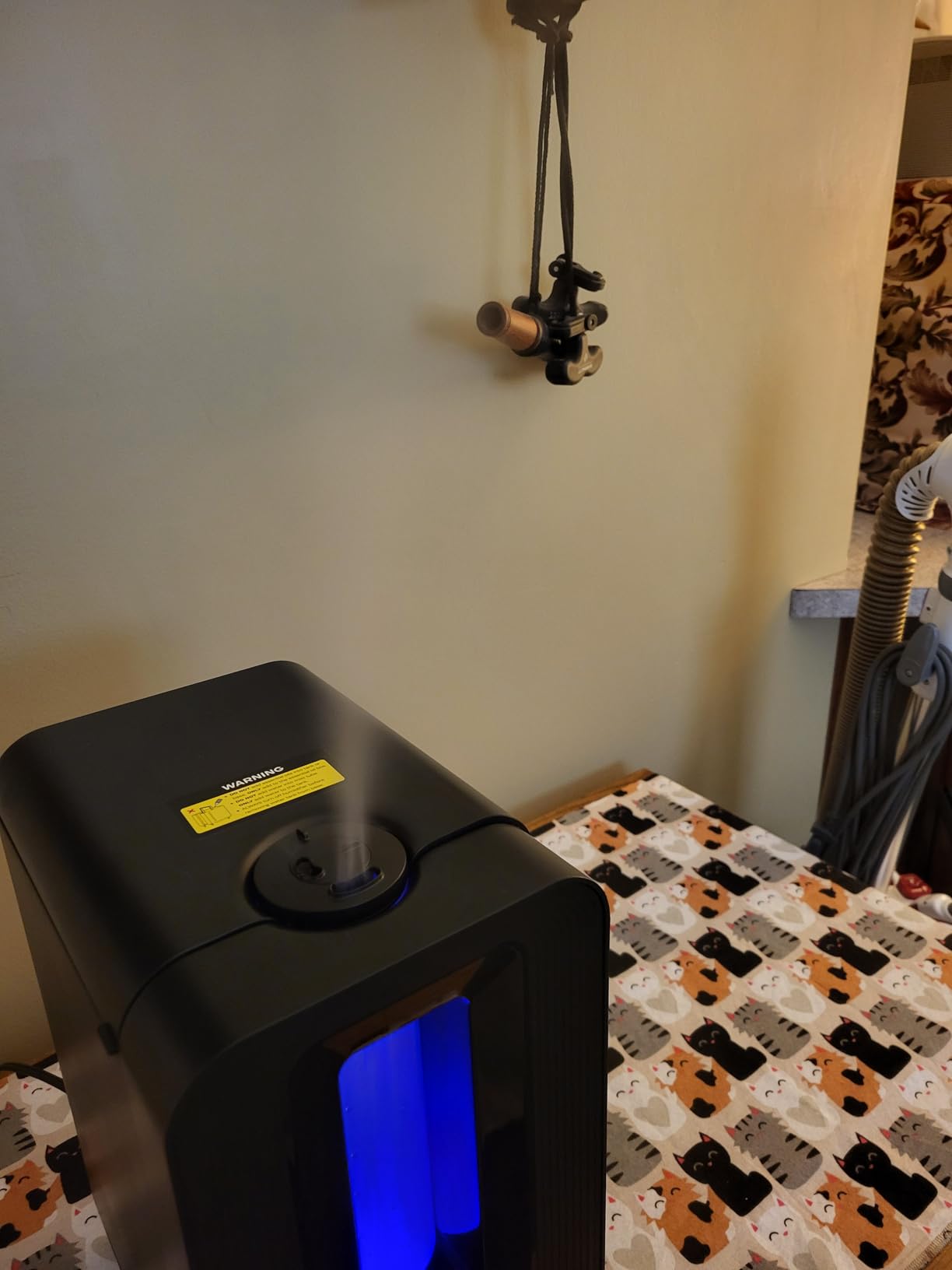 BREEZOME 6L Humidifiers for Bedroom, Cool Mist Top Fill Humidifier with Aroma Diffuser, Humidistat, Night Light, 50H Runtime, Quiet Ultrasonic Humidifiers for Home Large Room, Baby Nursery, Plants Customer Review BREEZOME 6L Humidifiers for Bedroom, Cool Mist Top Fill Humidifier with Aroma Diffuser, Humidistat, Night Light, 50H Runtime, Quiet Ultrasonic Humidifiers for Home Large Room, Baby Nursery, Plants - Customer Photo 2