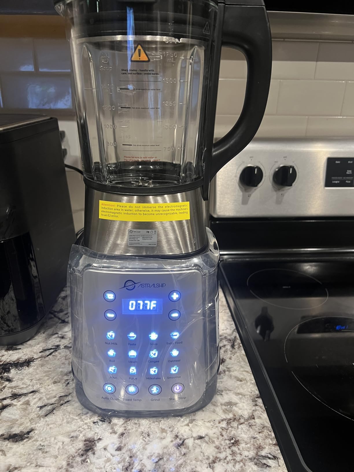 59oz Glass Blender with Tamper for Kitchen, 1200W High Speed Smoothie Maker, Adjustable P1-P9 Food Processor with Heating, Keep Warm, Auto Clean, 14 Presets for Soups and Sauces Customer Review 59oz Glass Blender with Tamper for Kitchen, 1200W High Speed Smoothie Maker, Adjustable P1-P9 Food Processor with Heating, Keep Warm, Auto Clean, 14 Presets for Soups and Sauces - Customer Photo 3