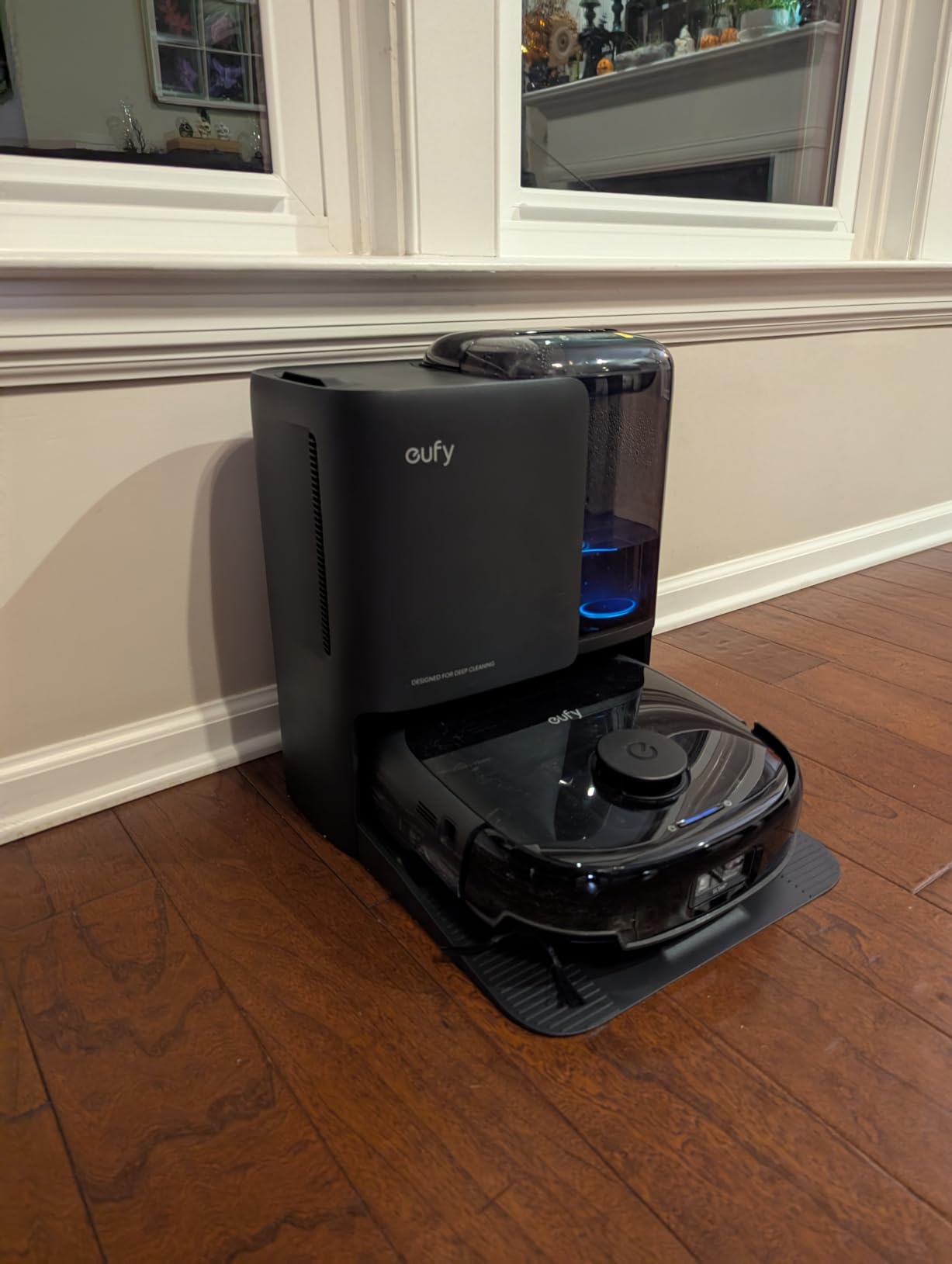 eufy Robot Vacuum E25, HydroJet System with Roller Mop, 20,000 Pa Turbo High Suction, All-in-One Robot Vacuum and Mop Combo for Home, Edge-to-Corner Cleaning, Zero-Tangle Design, AI Obstacle Avoidance - Customer Photo 1
