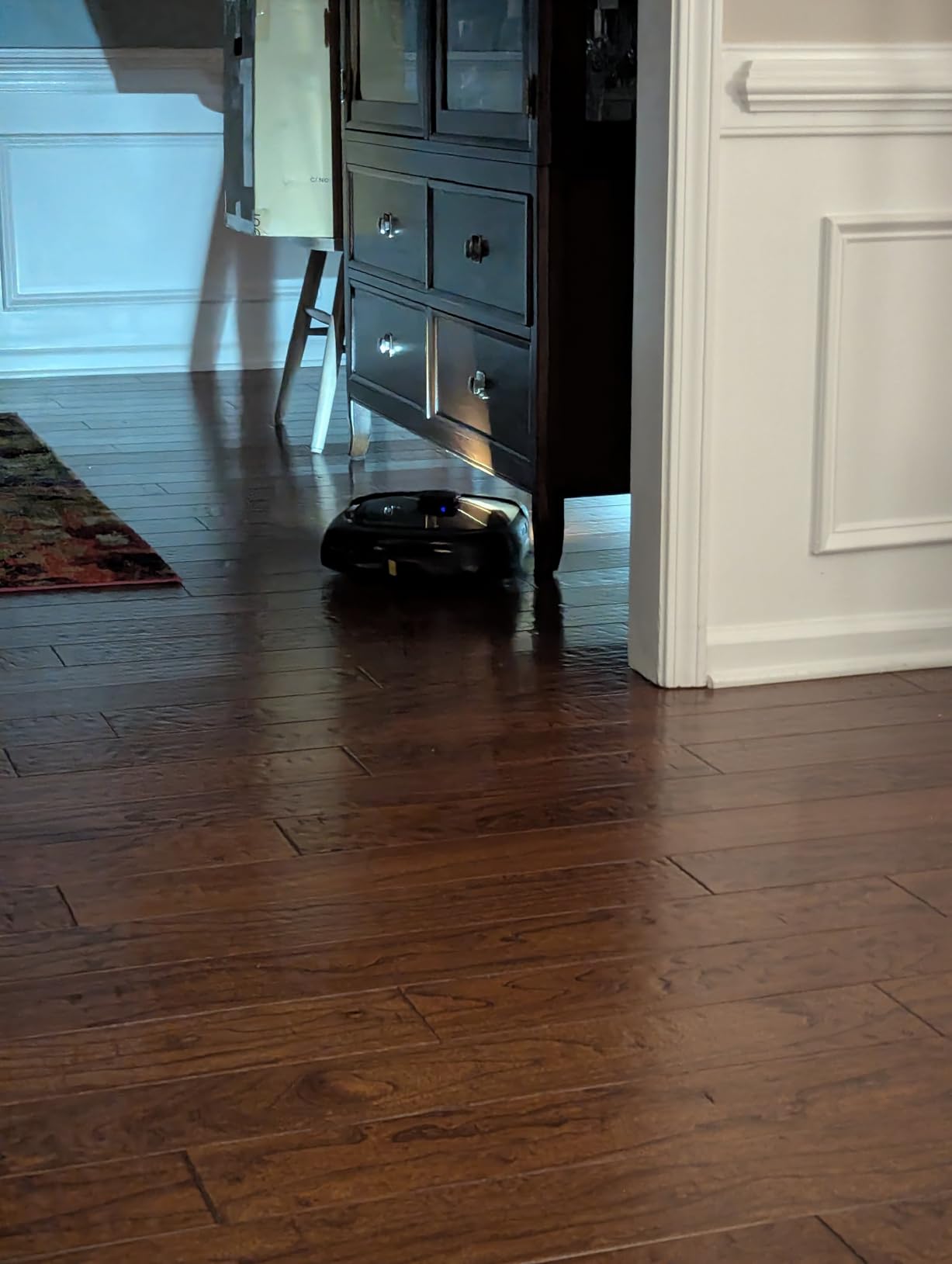 eufy Robot Vacuum E25, HydroJet System with Roller Mop, 20,000 Pa Turbo High Suction, All-in-One Robot Vacuum and Mop Combo for Home, Edge-to-Corner Cleaning, Zero-Tangle Design, AI Obstacle Avoidance - Customer Photo 2