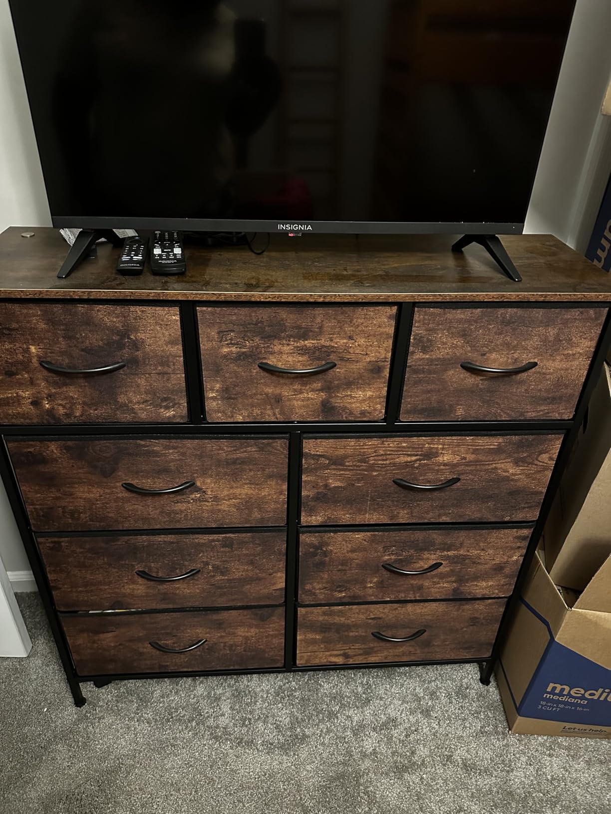 DUMOS 9 Drawer Dresser for Bedroom, Fabric Storage Organizer with Sturdy Metal Frame, Wooden Top Chest of Drawers for Closet Nursery Entryway Guest Room,Matte Black - Customer Photo 2