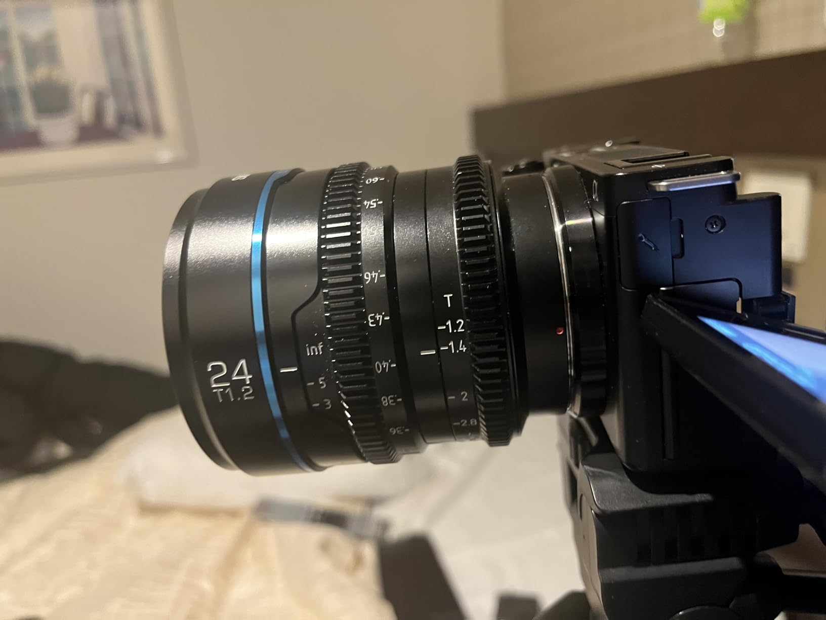 Sony Alpha ZV-E10 - APS-C Interchangeable Lens Mirrorless Vlog Camera Kit - Black, ZVE10KB Customer Review Sony Alpha ZV-E10 - APS-C Interchangeable Lens Mirrorless Vlog Camera Kit - Black, ZVE10KB - Customer Photo 2