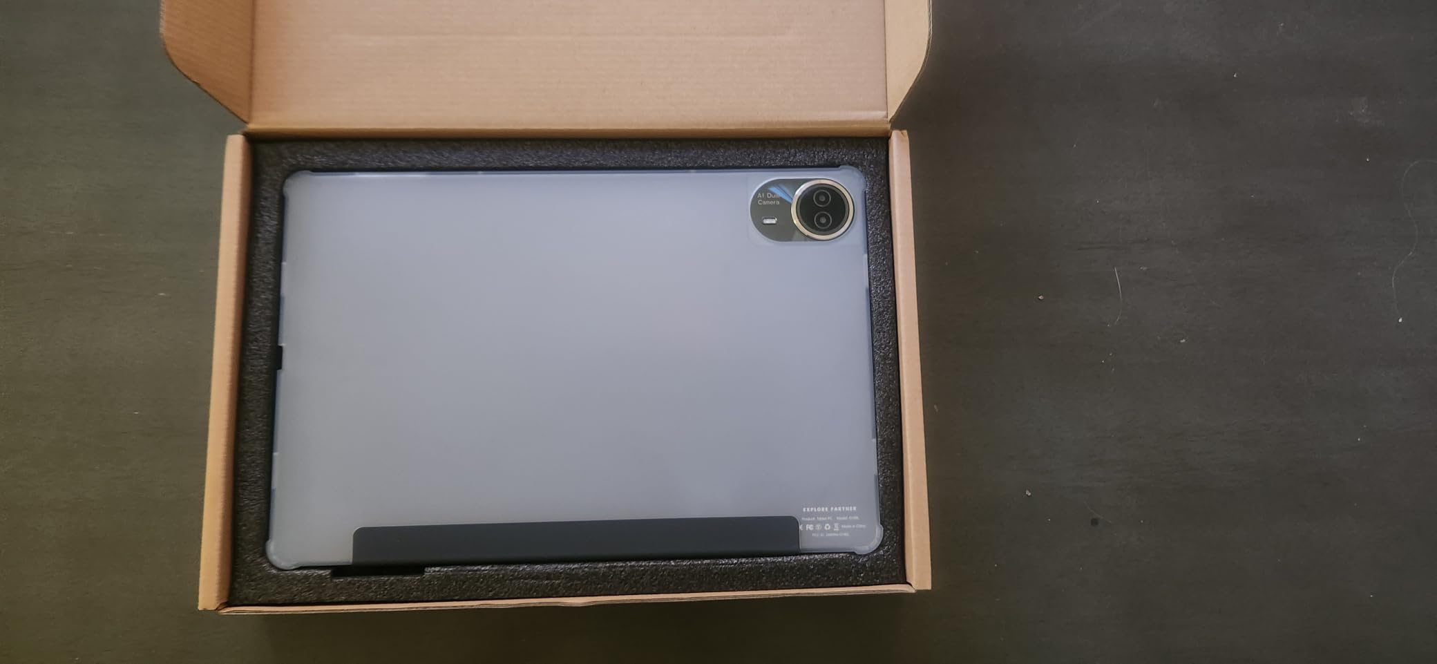 Tablet｜14 inch Android 15 Tablet｜30GB RAM 256GB ROM｜1920 * 1200 IPS FHD｜10000mAh 30W Fast Charging｜Octa-core Processor｜Wi-Fi 6, BT 5.4｜Dual Camera with Keyboard｜Mouse｜Stylus｜Case｜Headphone - Customer Photo 1