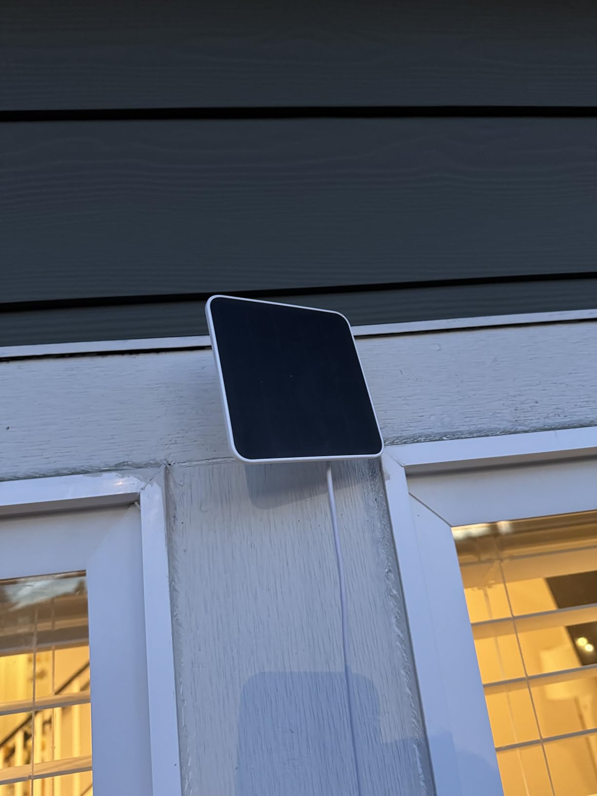 WYZE Solar Cam Pan, Security Cameras Wireless Outdoor, 2K HD 360° Pan-Tilt Battery Powered 2.4GHz Wi-Fi Cameras for Home Security, AI Motion Detection, Color Night Vision, 2-Way Audio, No Blind Spots - Customer Photo 4