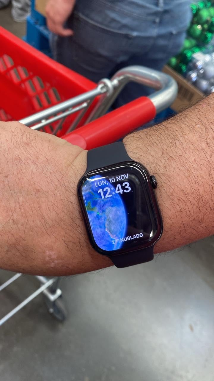 Apple Watch Series 11 [GPS 42mm] Smartwatch with Rose Gold Aluminum Case with Light Blush Sport Band - S/M. Sleep Score, Fitness Tracker, Health Monitoring, Always-On Display, Water Resistant - Customer Photo 4