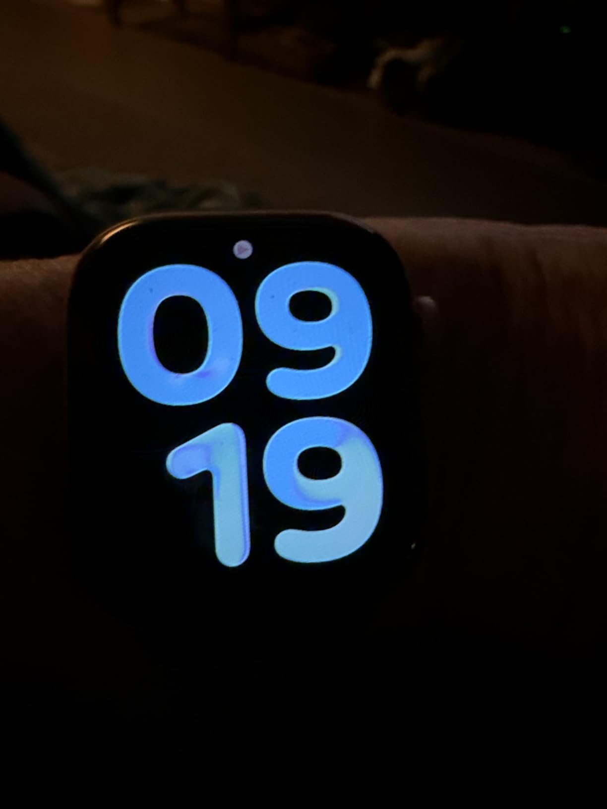 Apple Watch Series 11 [GPS 42mm] Smartwatch with Jet Black Aluminum Case with Black Sport Band - S/M. Sleep Score, Fitness Tracker, Health Monitoring, Always-On Display, Water Resistant - Customer Photo 3