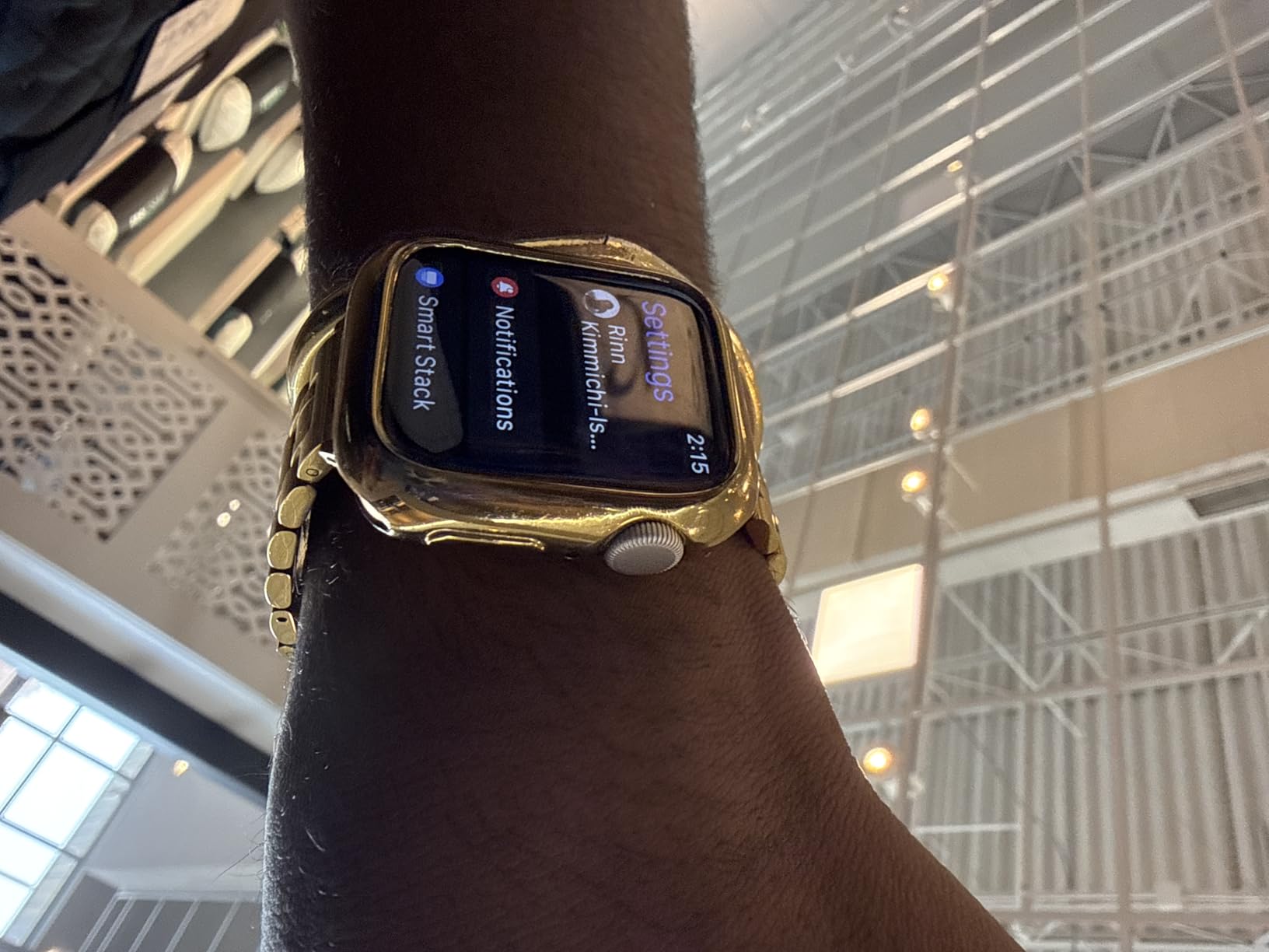 Apple Watch SE 3 [GPS 40mm] Smartwatch with Starlight Aluminum Case with Starlight Sport Band - S/M. Fitness and Sleep Trackers, Heart Rate Monitor, Always-On Display, Water Resistant - Customer Photo 1