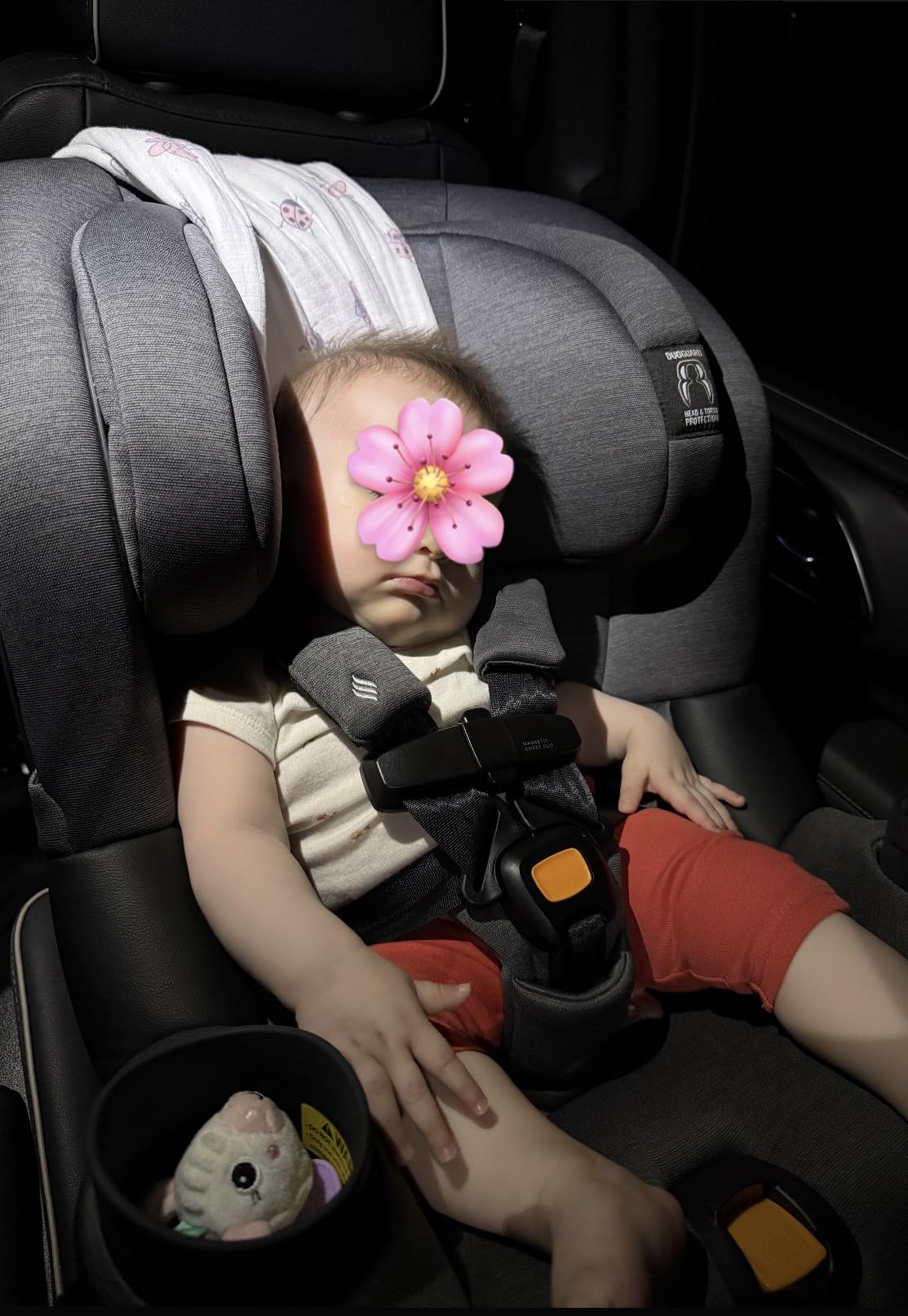 Chicco Fit360 ClearTex Rotating Convertible Car Seat with 360 Degree Rotation for Rear-Facing and Forward-Facing, LeverLock Self-Tensioning Lock System | Obsidian/Black - Customer Photo 1