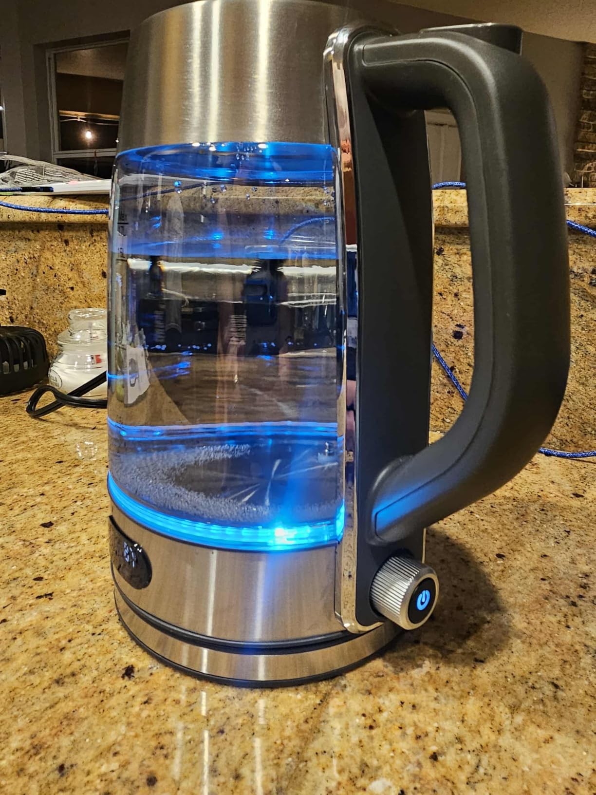 COWSAR Electric Kettle with Precise Temp Control - Hot Water Kettle 1.7L, 304 SS, Hidden Heater, Temp Display, One-Key Lid, Auto Off, Safety Guards, 360° Cordless Base Customer Review COWSAR Electric Kettle with Precise Temp Control - Hot Water Kettle 1.7L, 304 SS, Hidden Heater, Temp Display, One-Key Lid, Auto Off, Safety Guards, 360° Cordless Base - Customer Photo 1