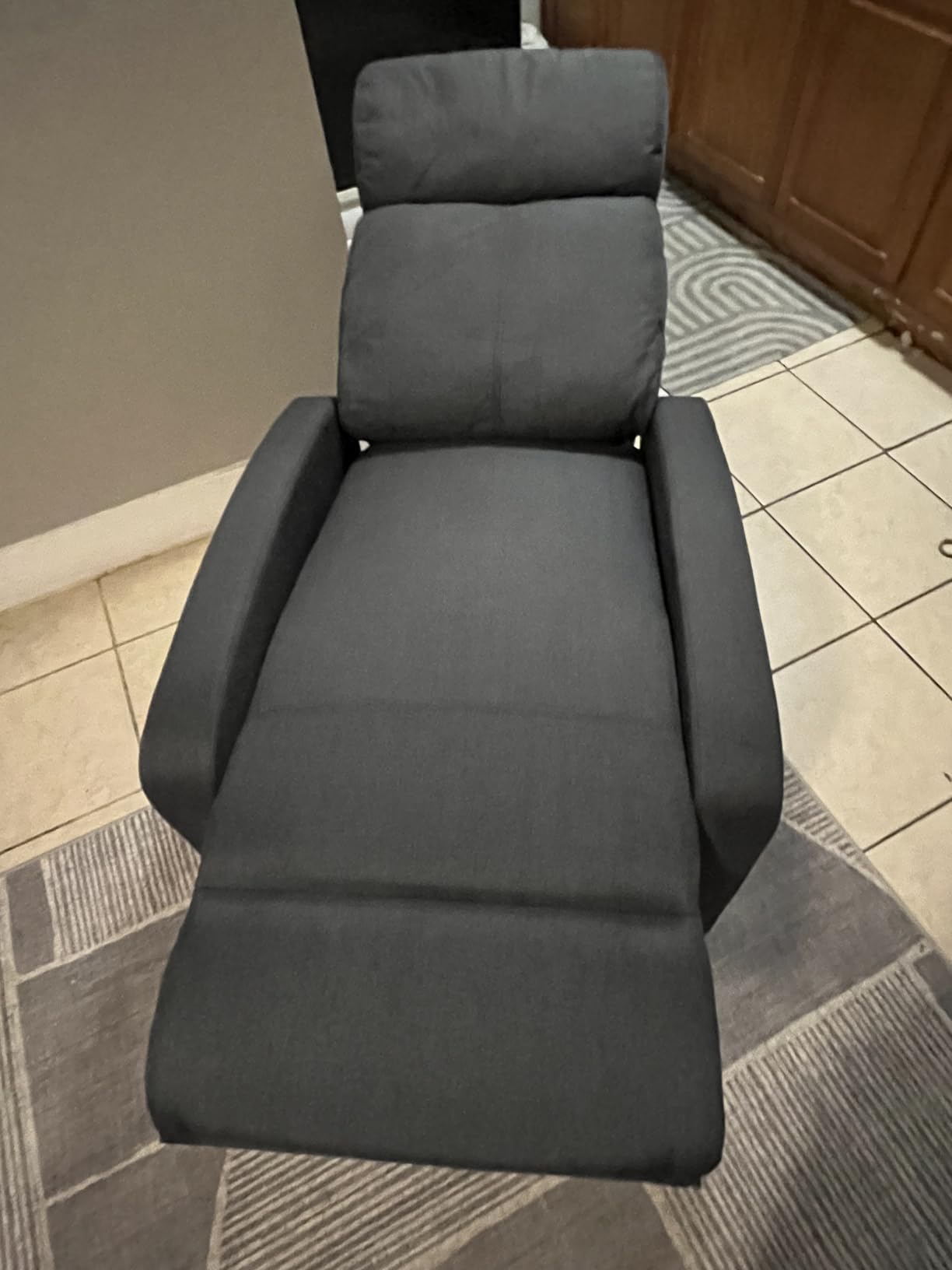 Garvee Recliner Chair for Adults, Lazy Recliner Ergonomic Adjustable Single Sofa Enhanced with Side Pocket, Tall Back, Wide Arms & Padded Seat, Home Theater Seating for Living Room, Grey - Customer Photo 4